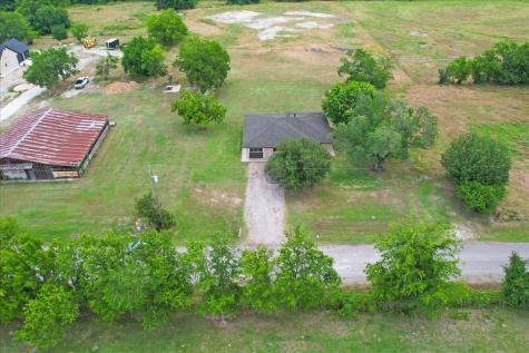 4938 County Road 4410 Commerce TX 75428