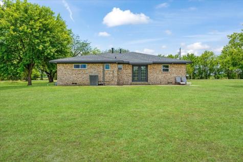 4938 County Road 4410 Commerce TX 75428