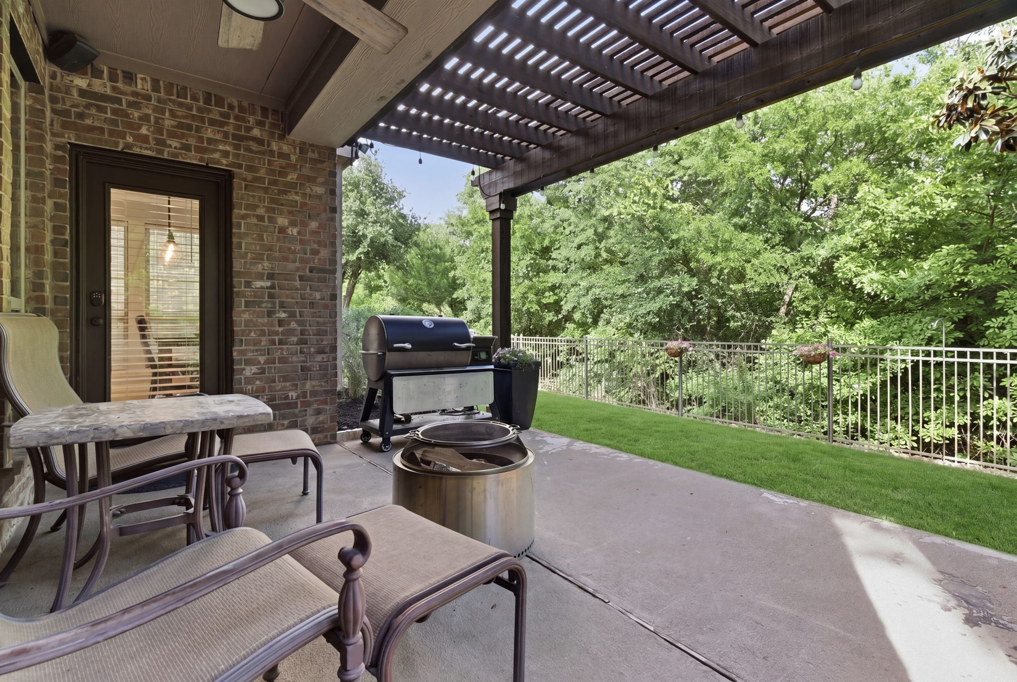 740 Sheldon Road Lantana TX 76226