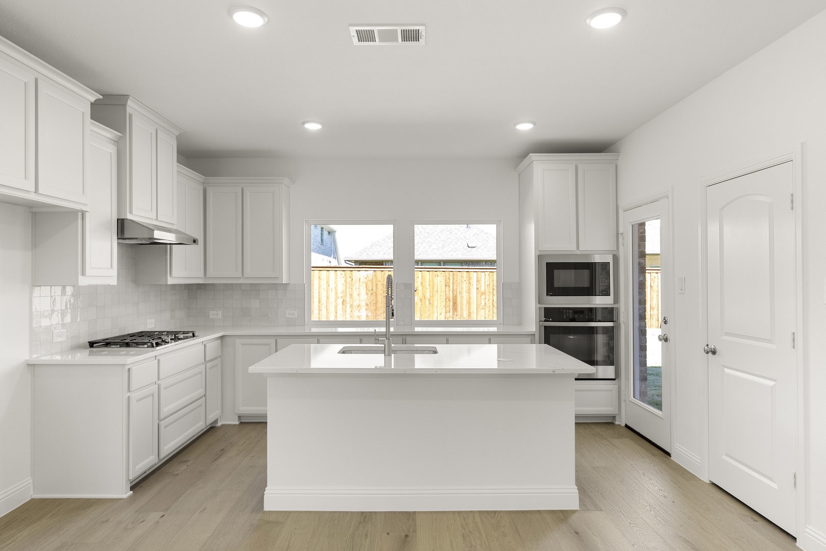908 Apeldoorn Trail Little Elm TX 75068