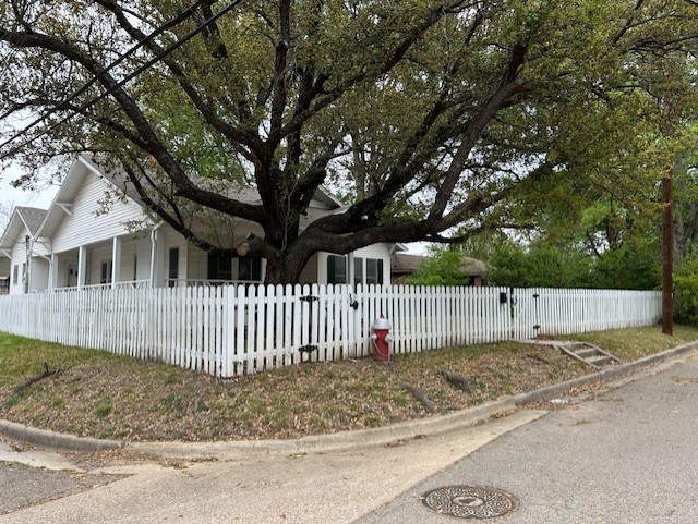 330 W Kilpatrick Mineola TX 75773