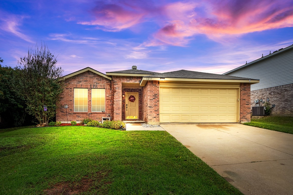 1217 Golden Sand Drive Denton TX 76210