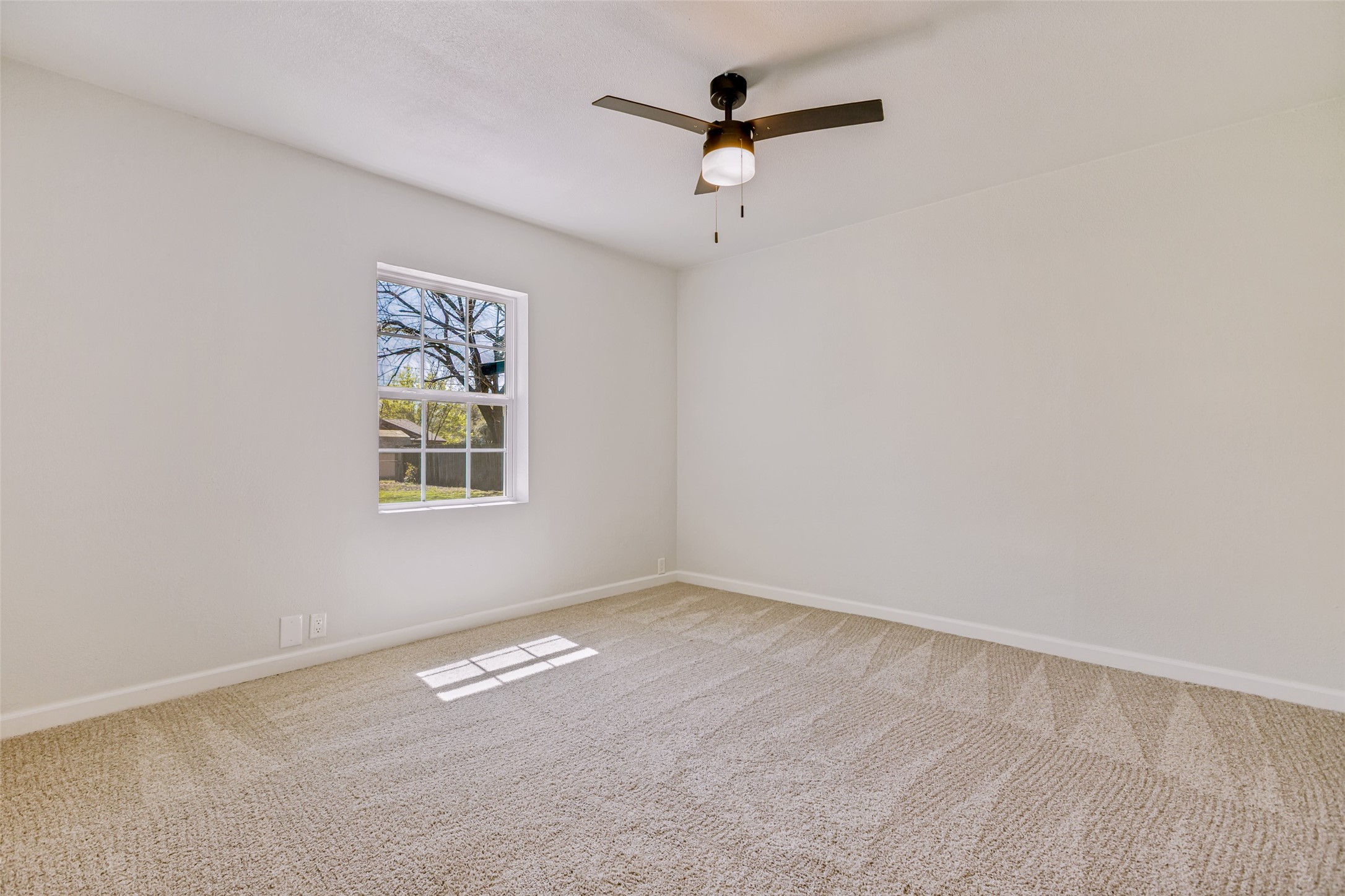 1706 E Garnett Street Gainesville TX 76240
