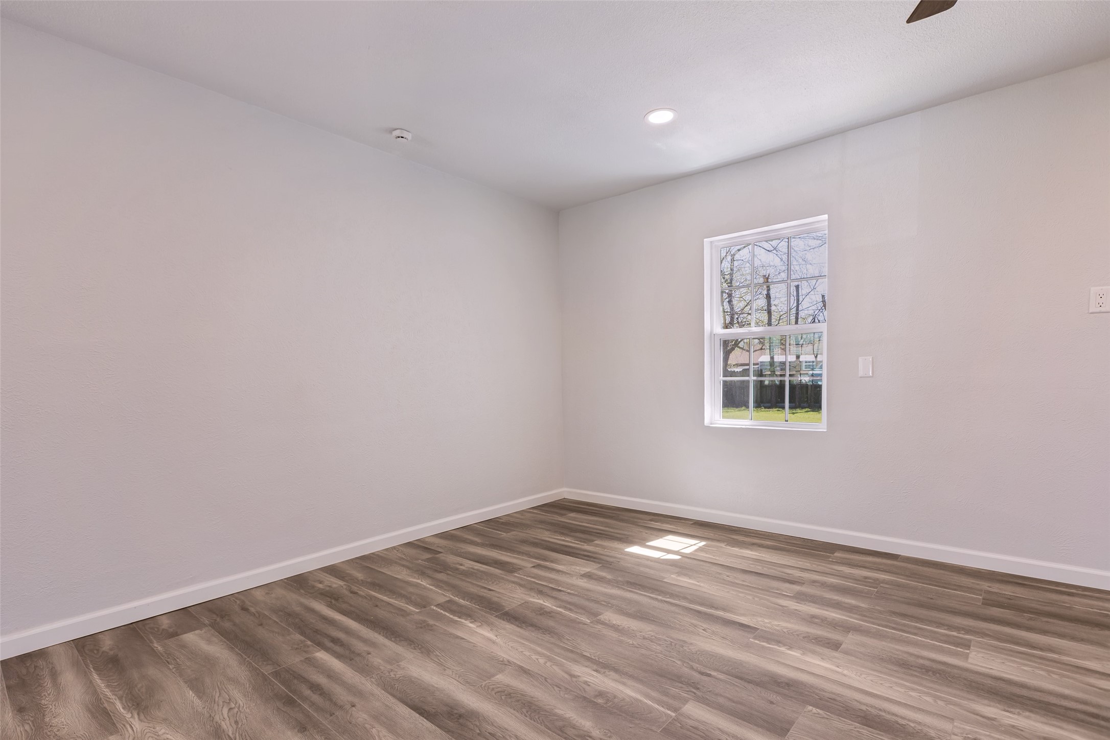 1706 E Garnett Street Gainesville TX 76240