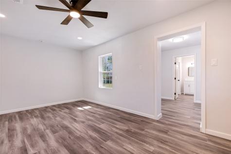 1706 E Garnett Street Gainesville TX 76240