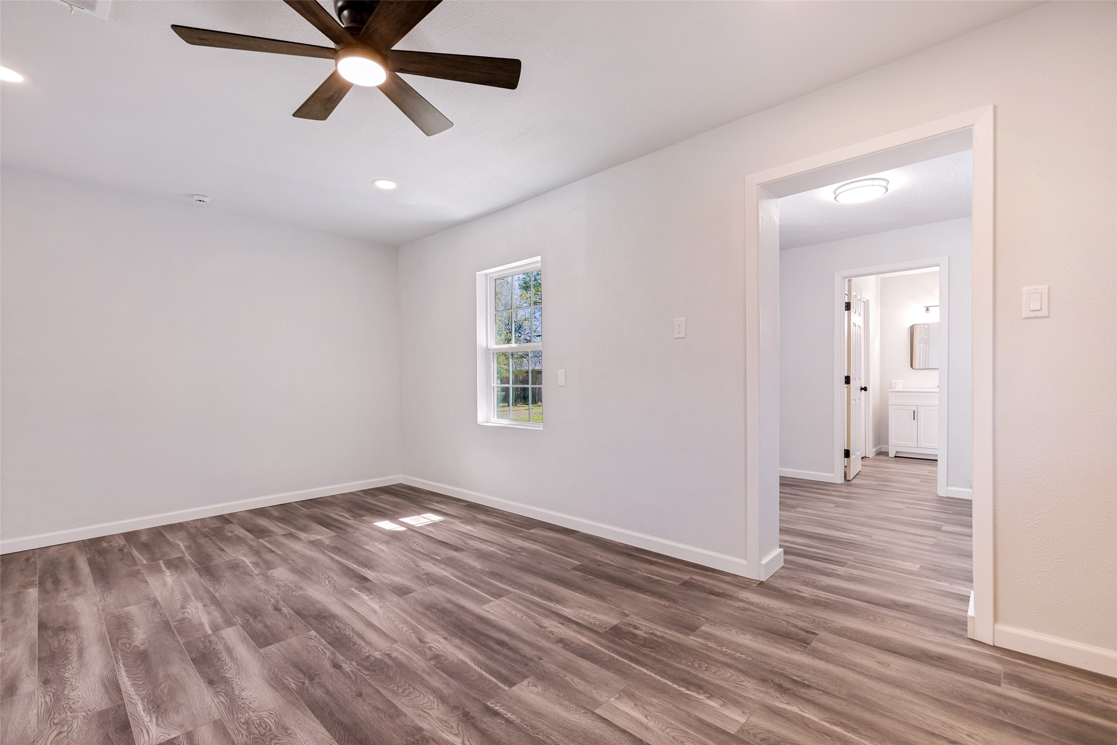 1706 E Garnett Street Gainesville TX 76240