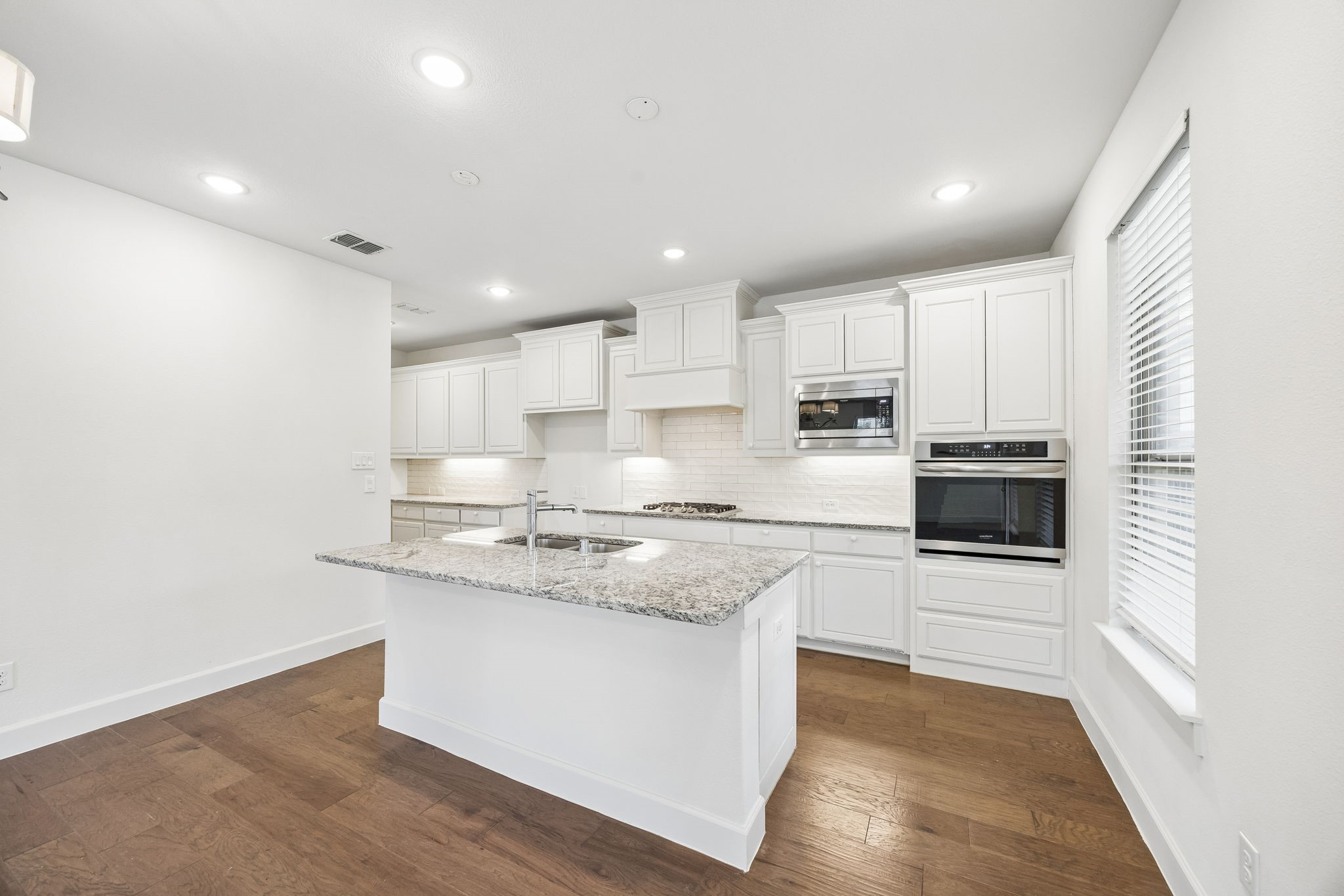 2224 Briar Ridge Trail Carrollton TX 75010