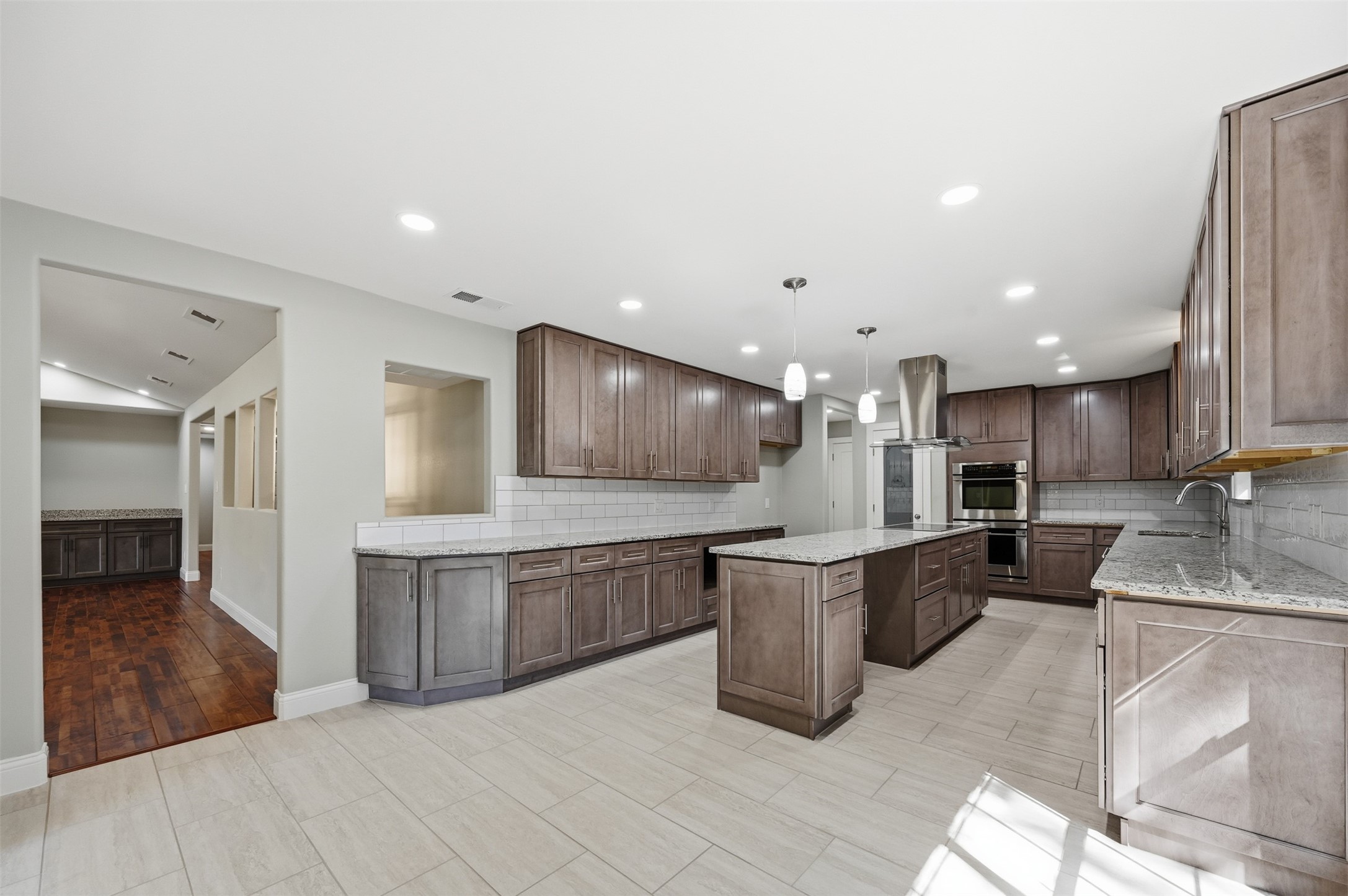 205 Yacht Club Drive Rockwall TX 75032