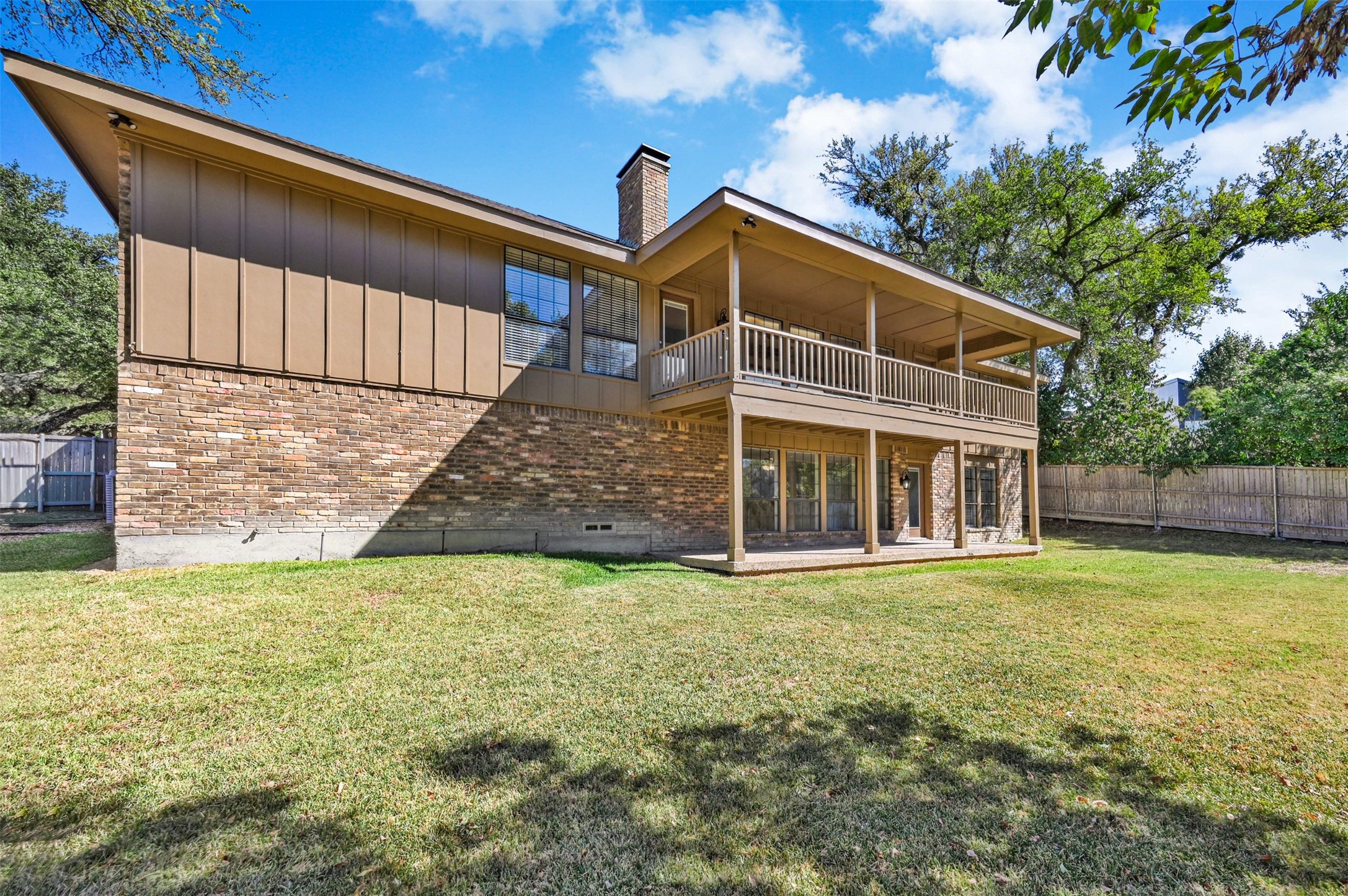 205 Yacht Club Drive Rockwall TX 75032