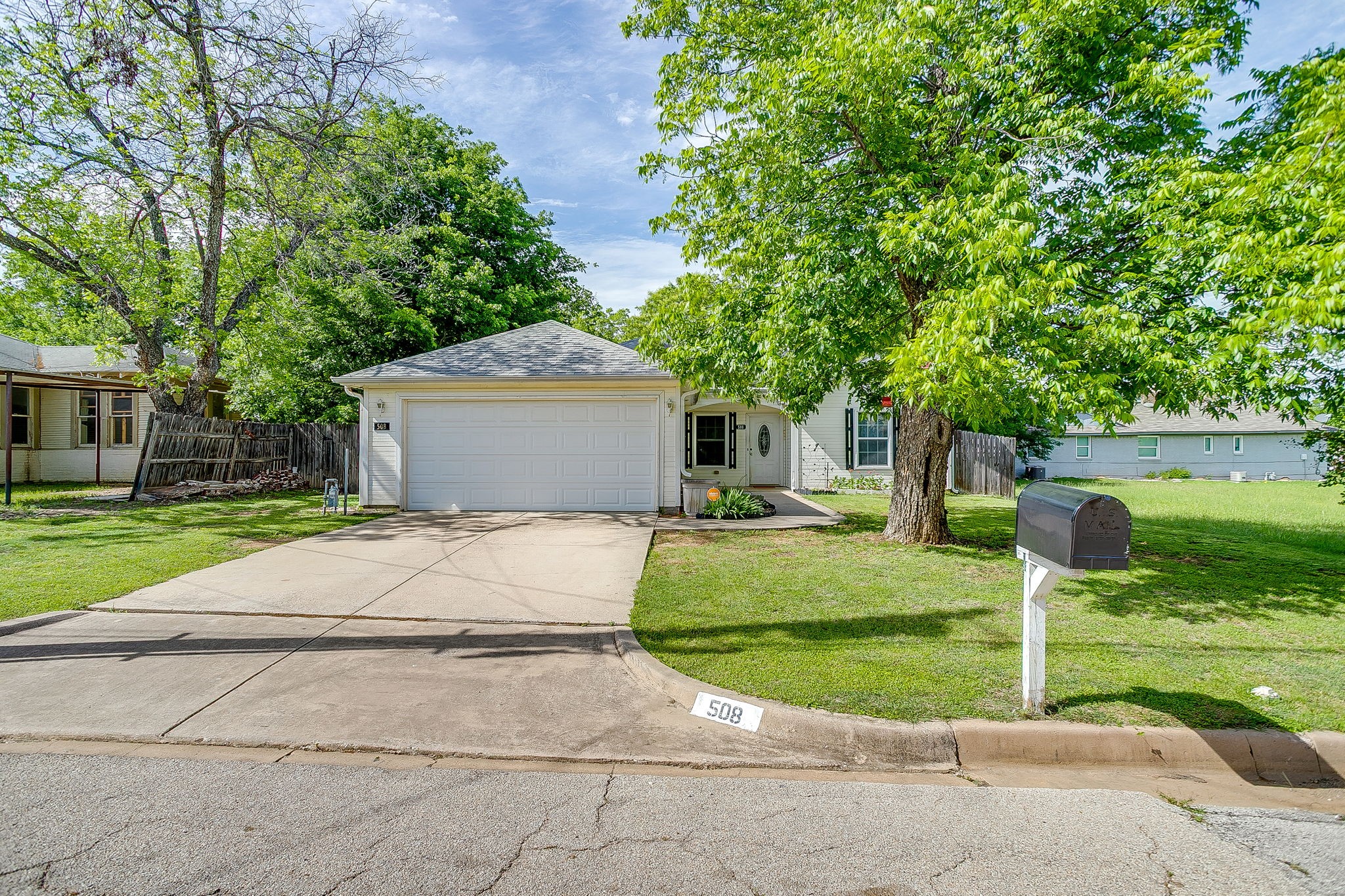 508 NW 5th Street Mineral Wells TX 76067