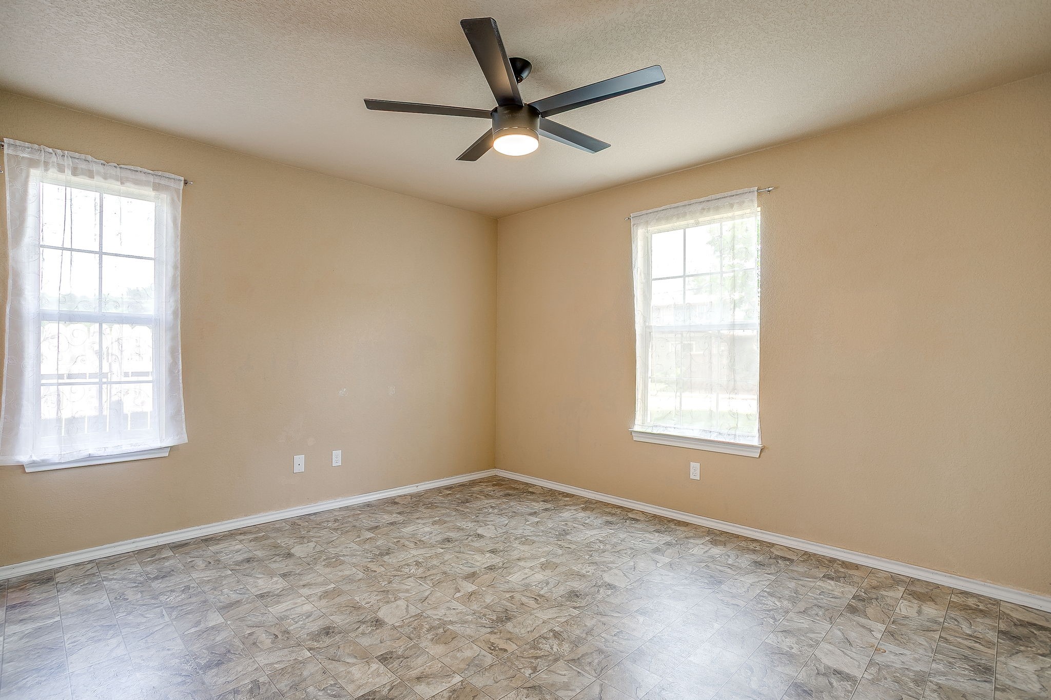 508 NW 5th Street Mineral Wells TX 76067