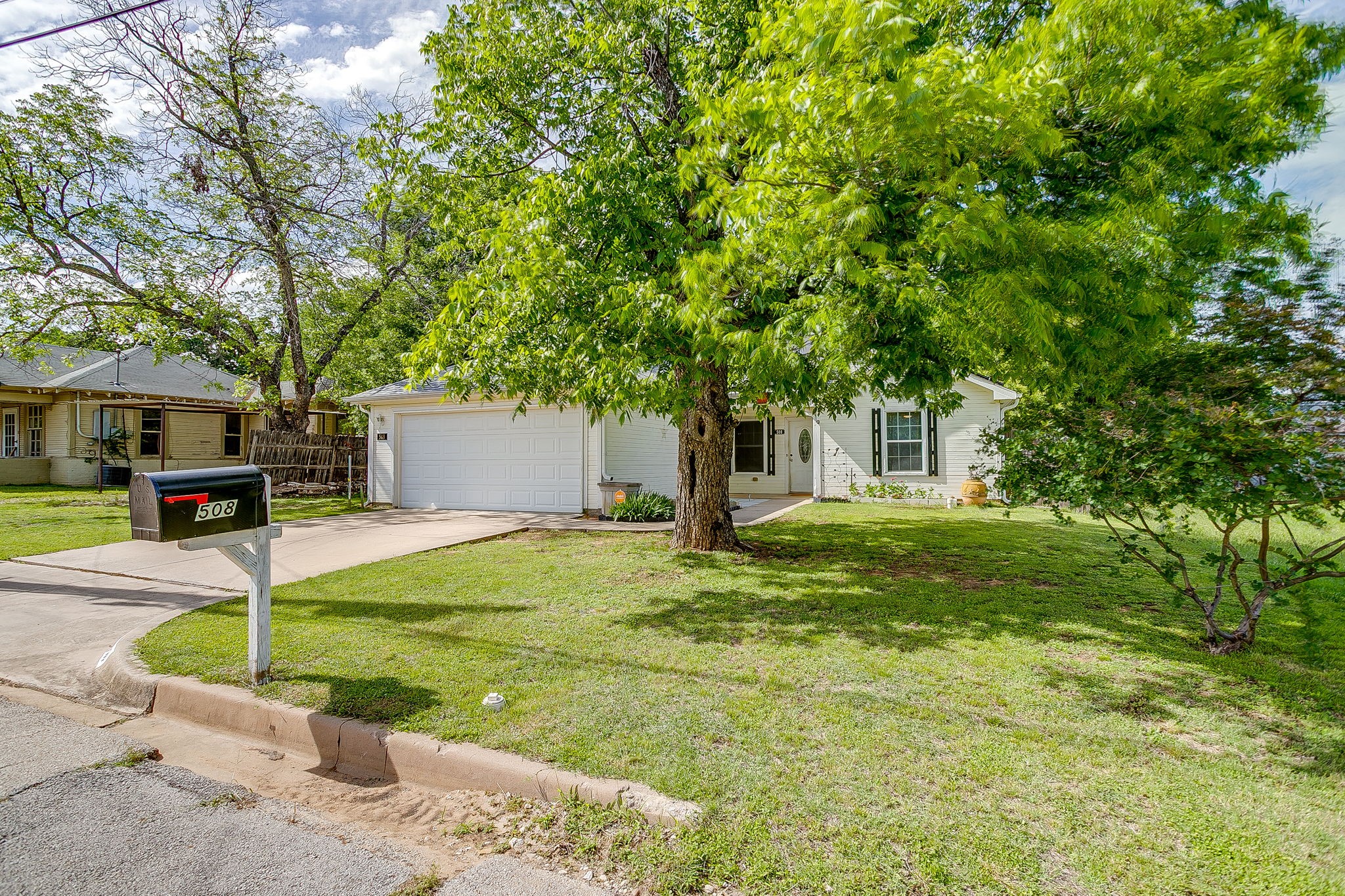508 NW 5th Street Mineral Wells TX 76067