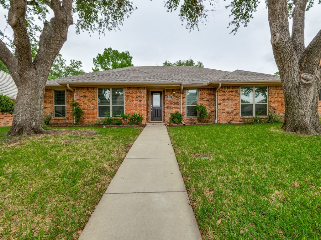 2329 Stone Glen Lane Carrollton TX 75007