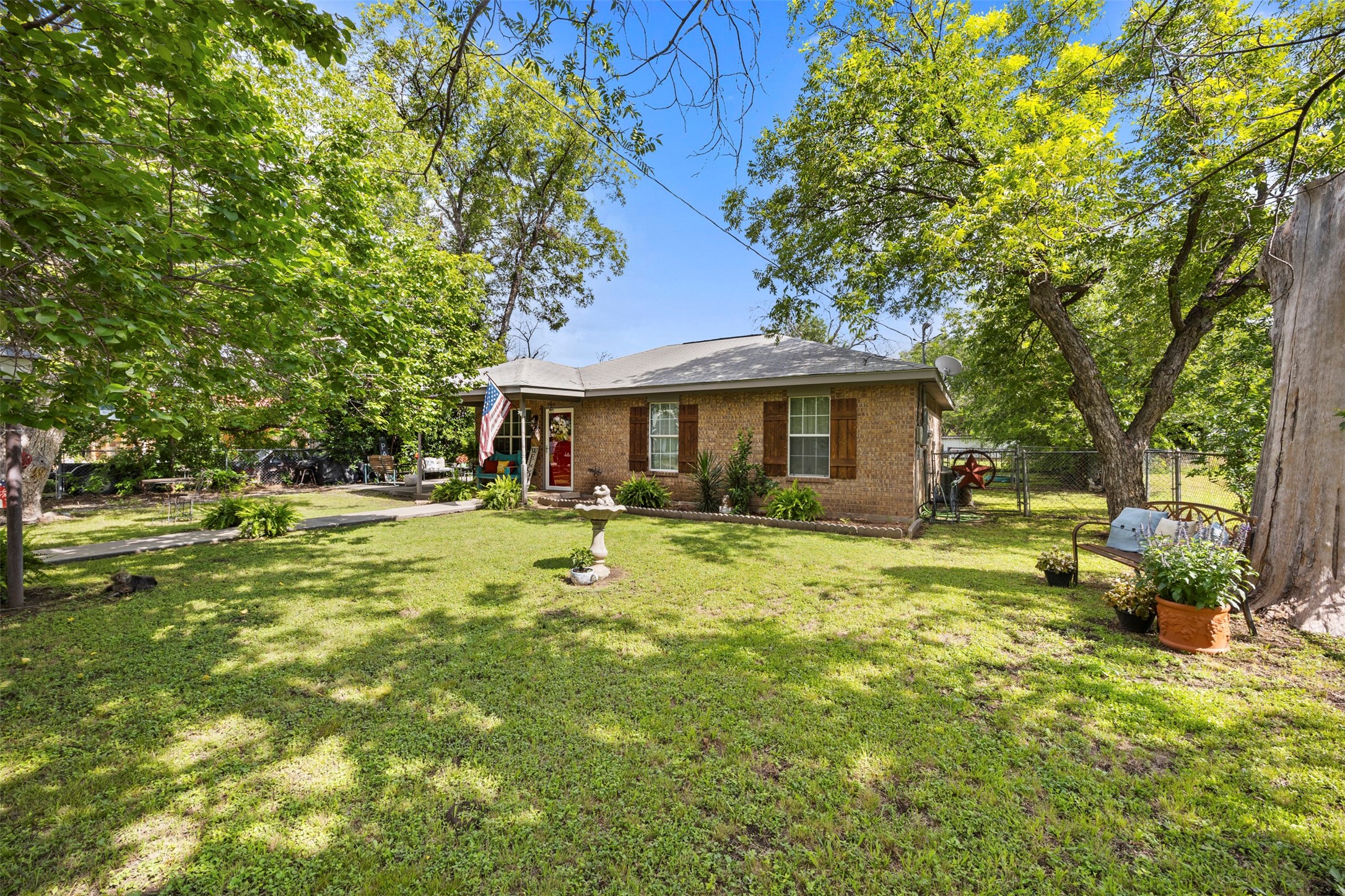 1105 W Storey Street San Saba TX 76877