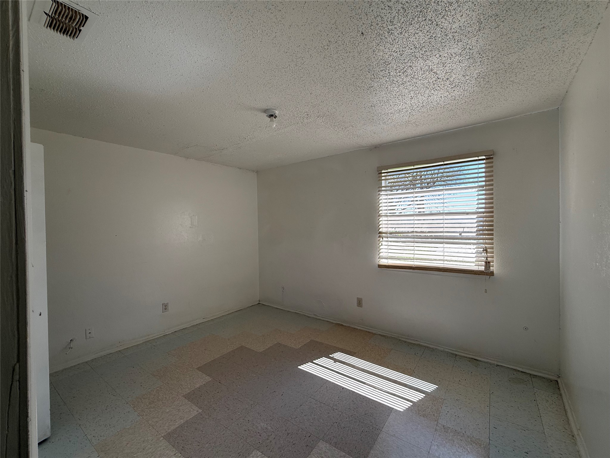 3716 Olney Court Dallas TX 75241