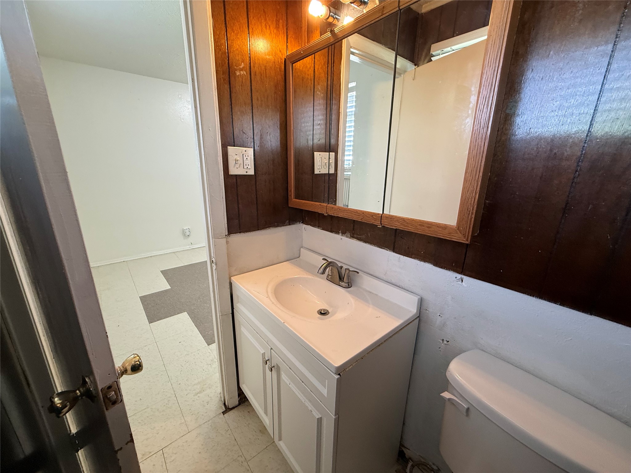 3716 Olney Court Dallas TX 75241