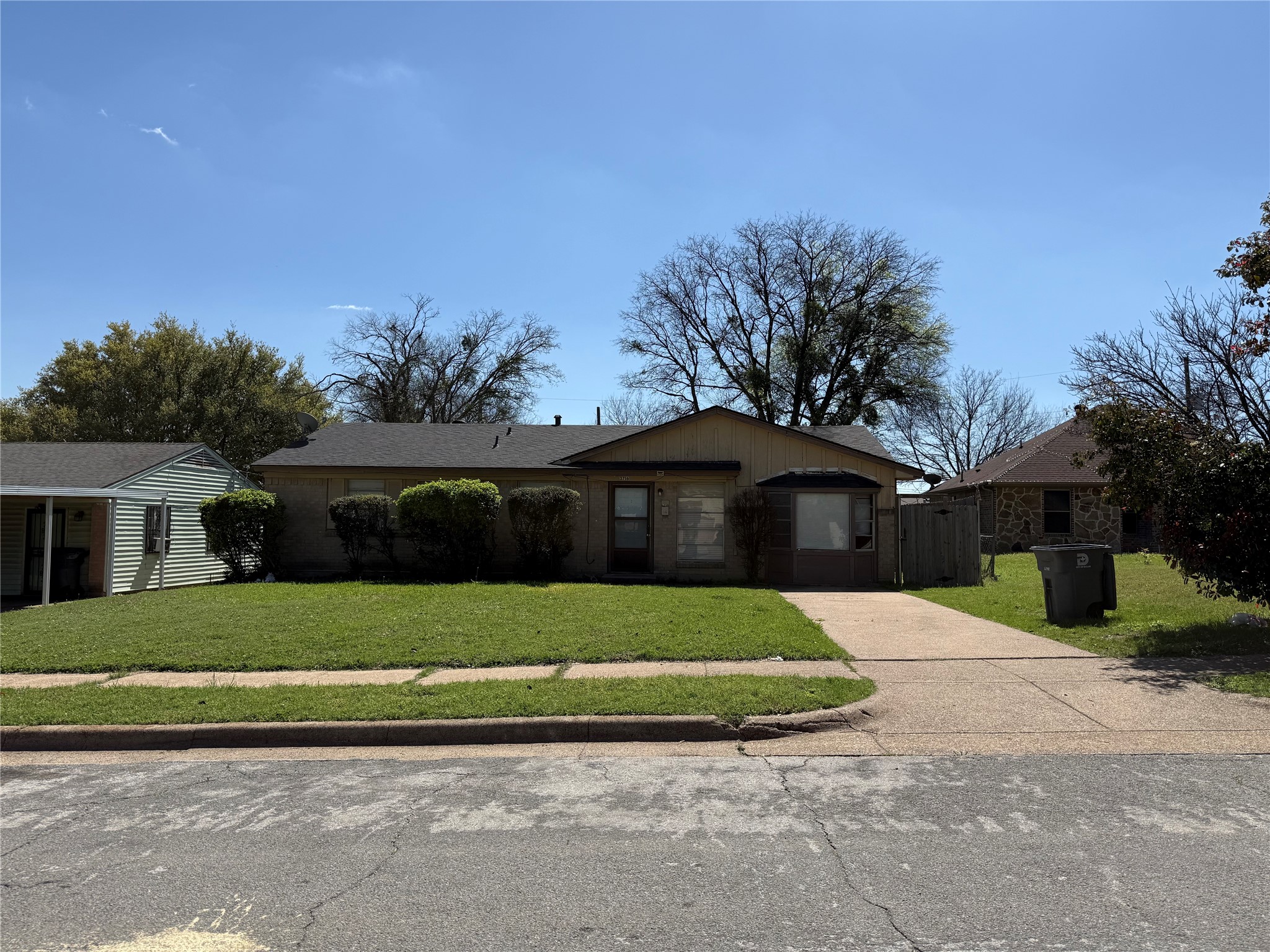3716 Olney Court Dallas TX 75241