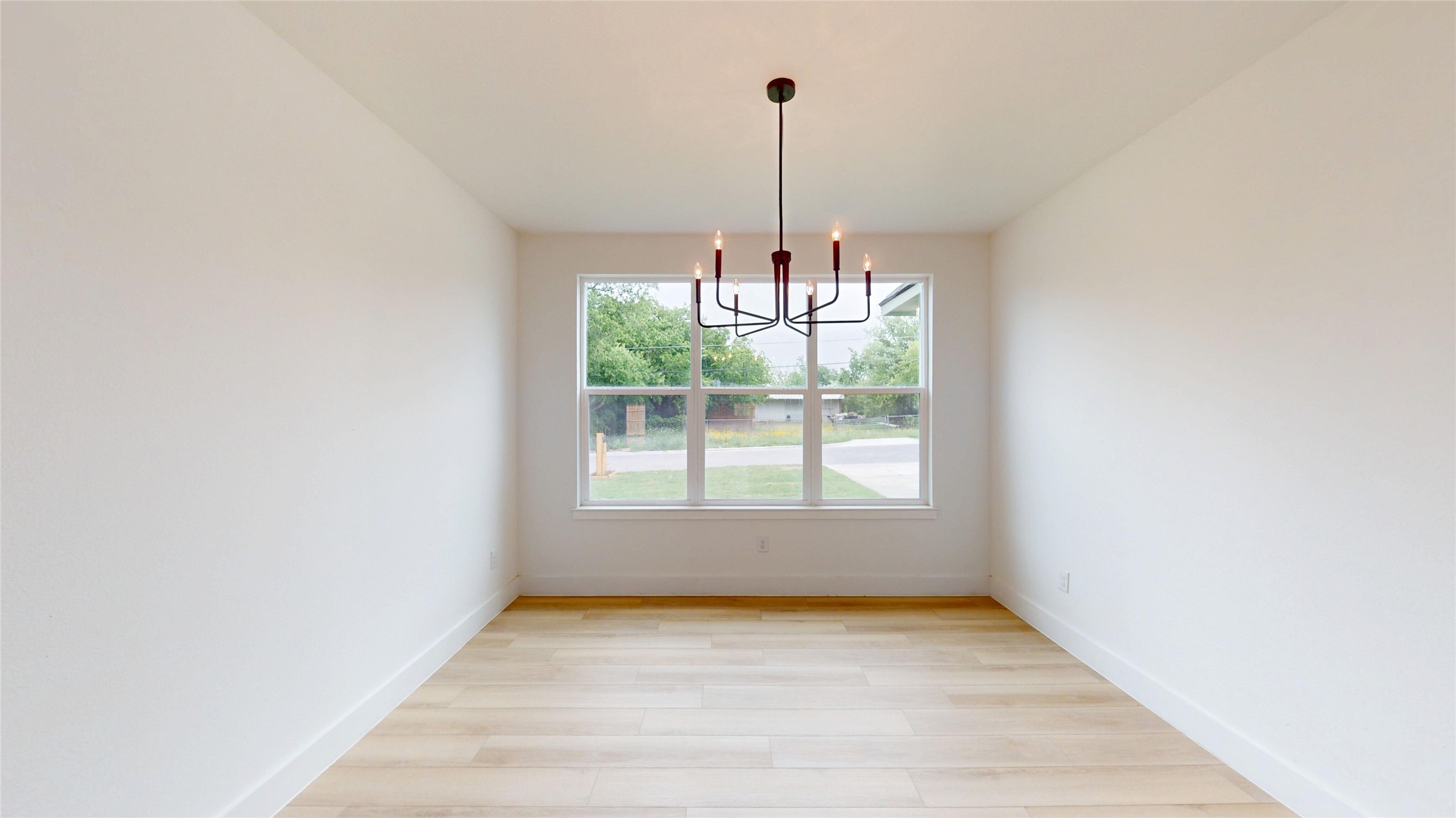 911 Van Winkle Street Weatherford TX 76086