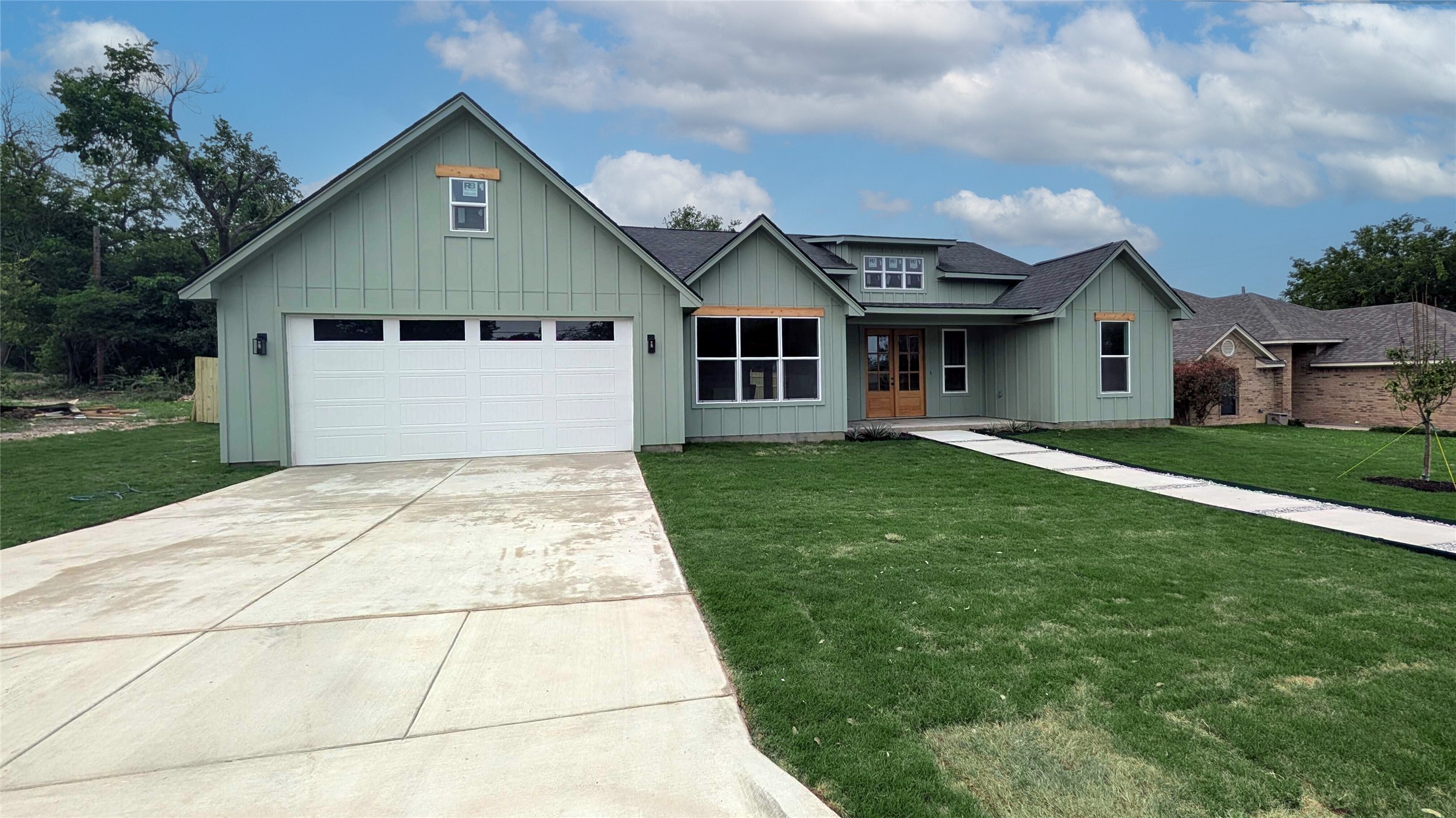 911 Van Winkle Street Weatherford TX 76086