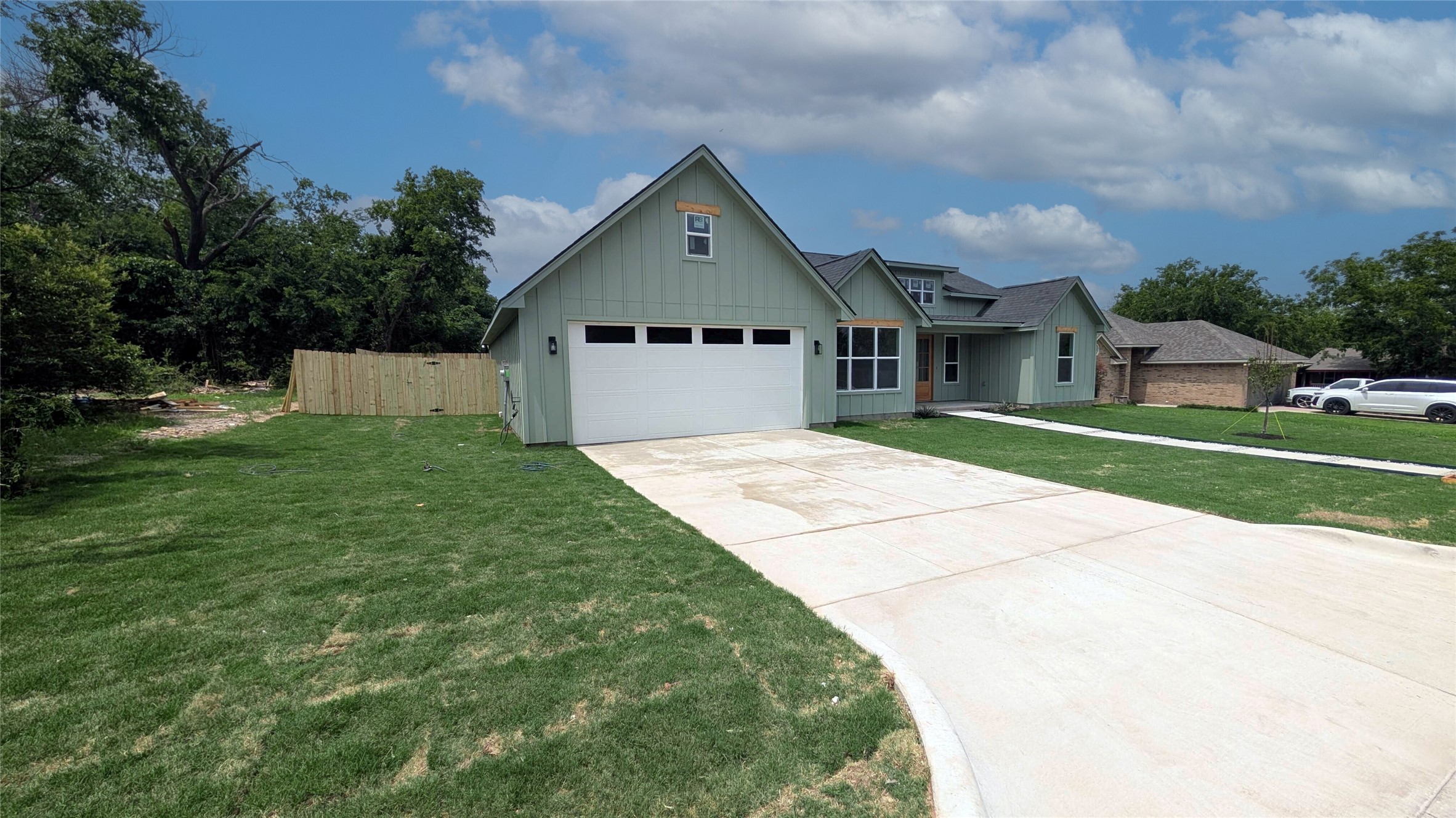911 Van Winkle Street Weatherford TX 76086