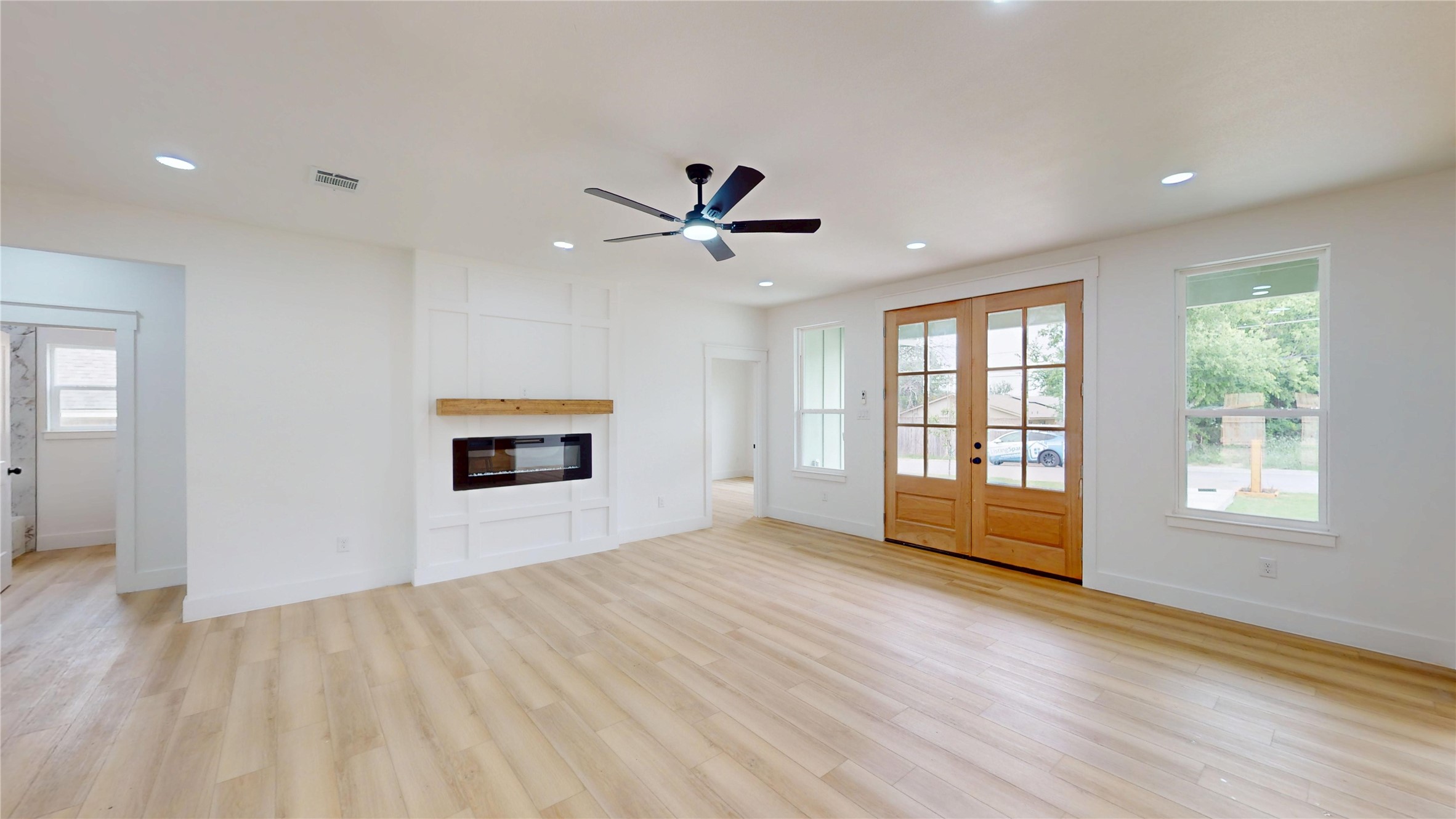 911 Van Winkle Street Weatherford TX 76086
