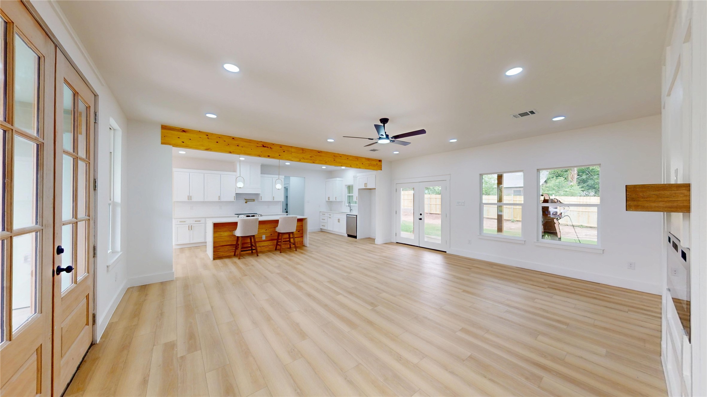 911 Van Winkle Street Weatherford TX 76086