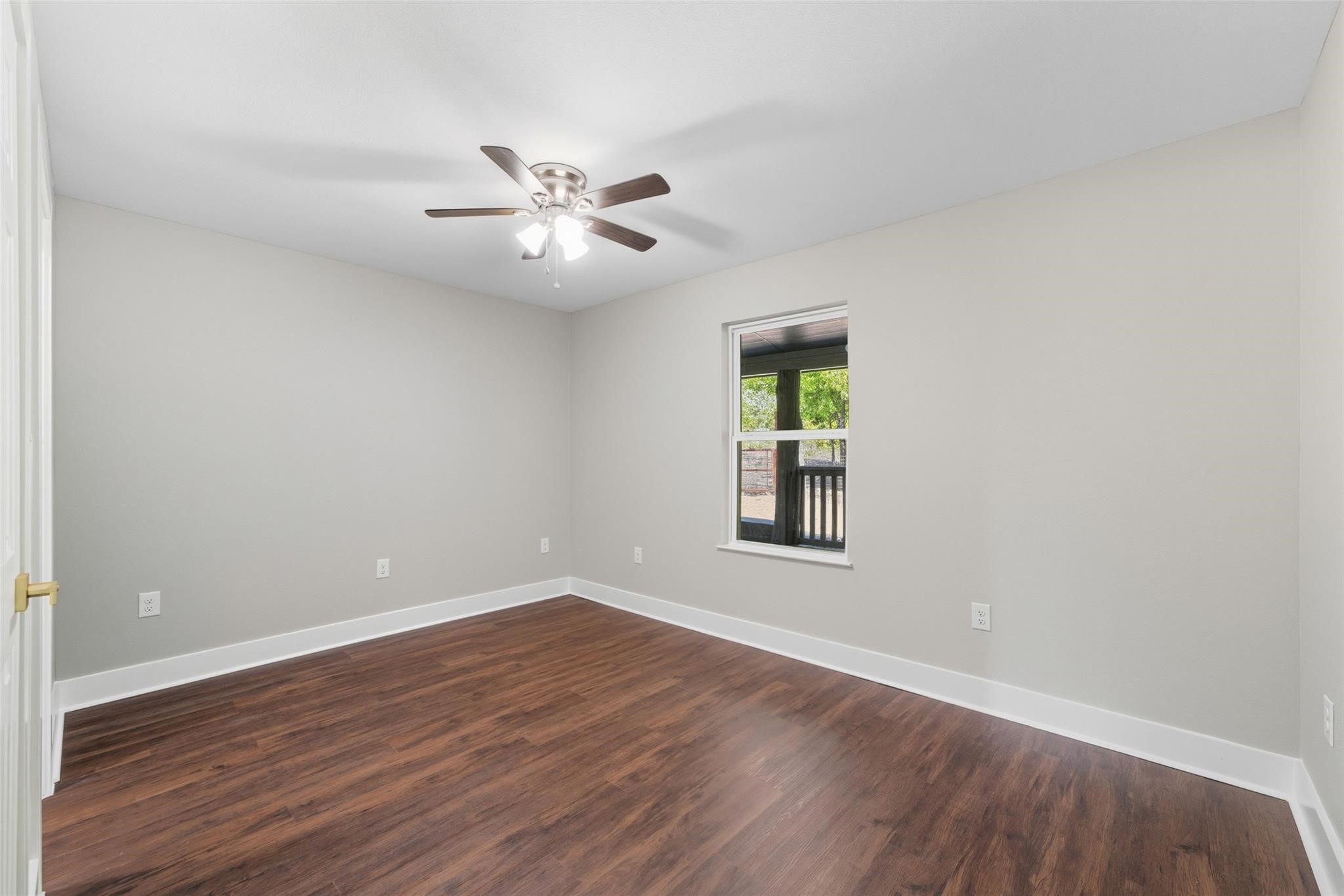 1431 Fm 85 Ennis TX 75119
