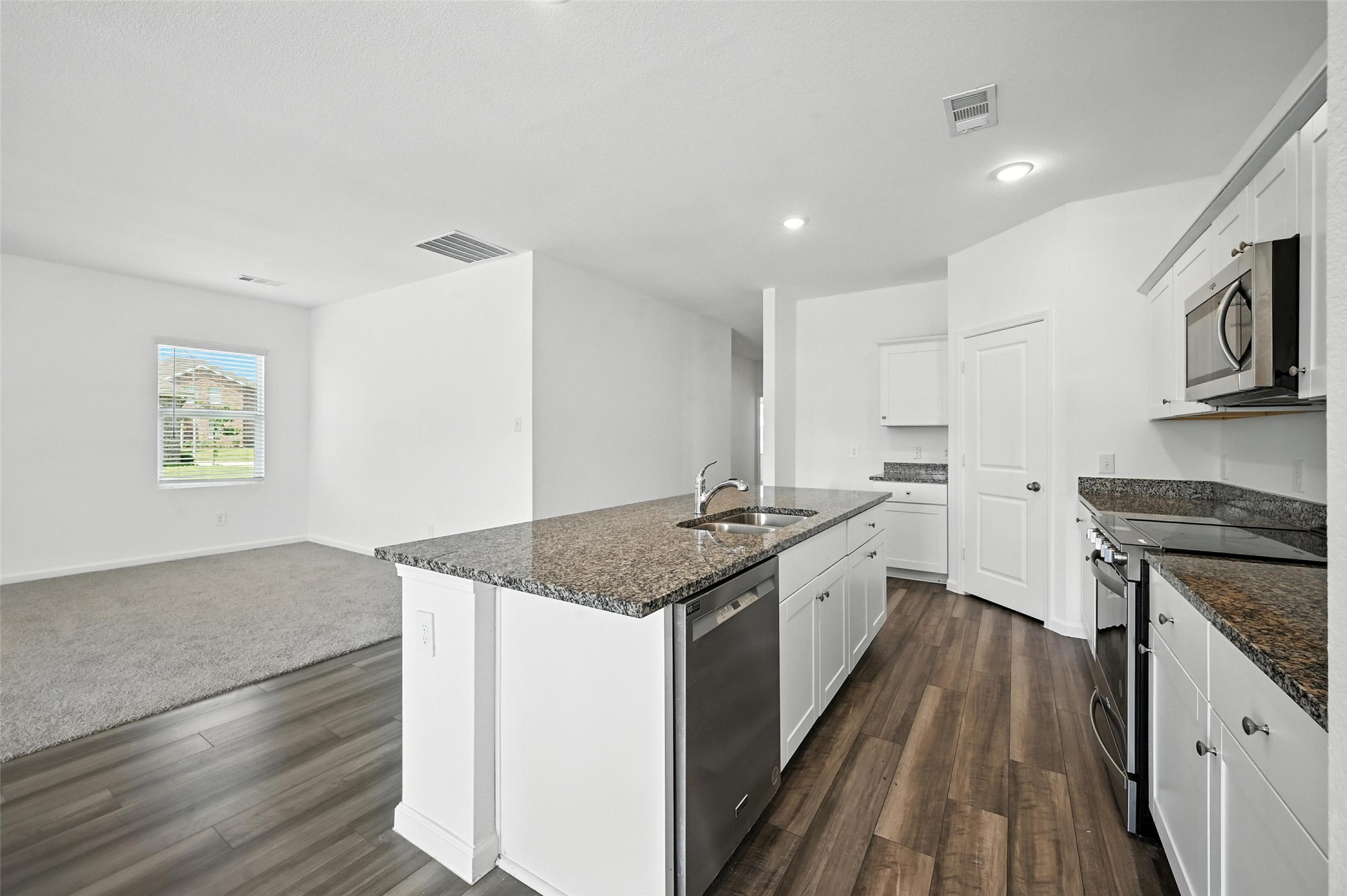 1637 Escondido Drive Fort Worth TX 76052