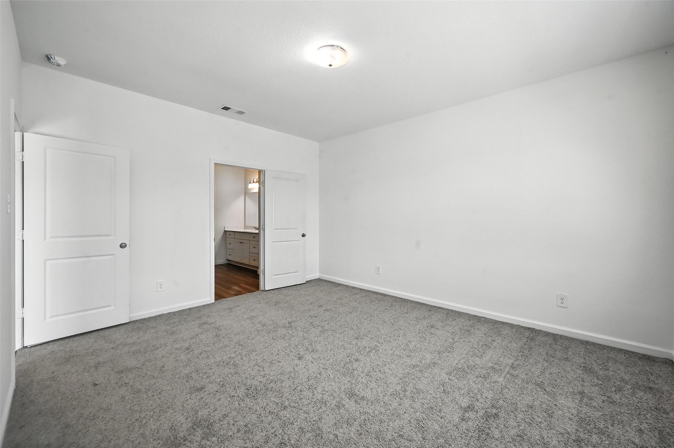 1637 Escondido Drive Fort Worth TX 76052
