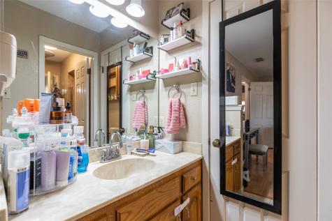 4609 Pin Oak Court Abilene TX 79606