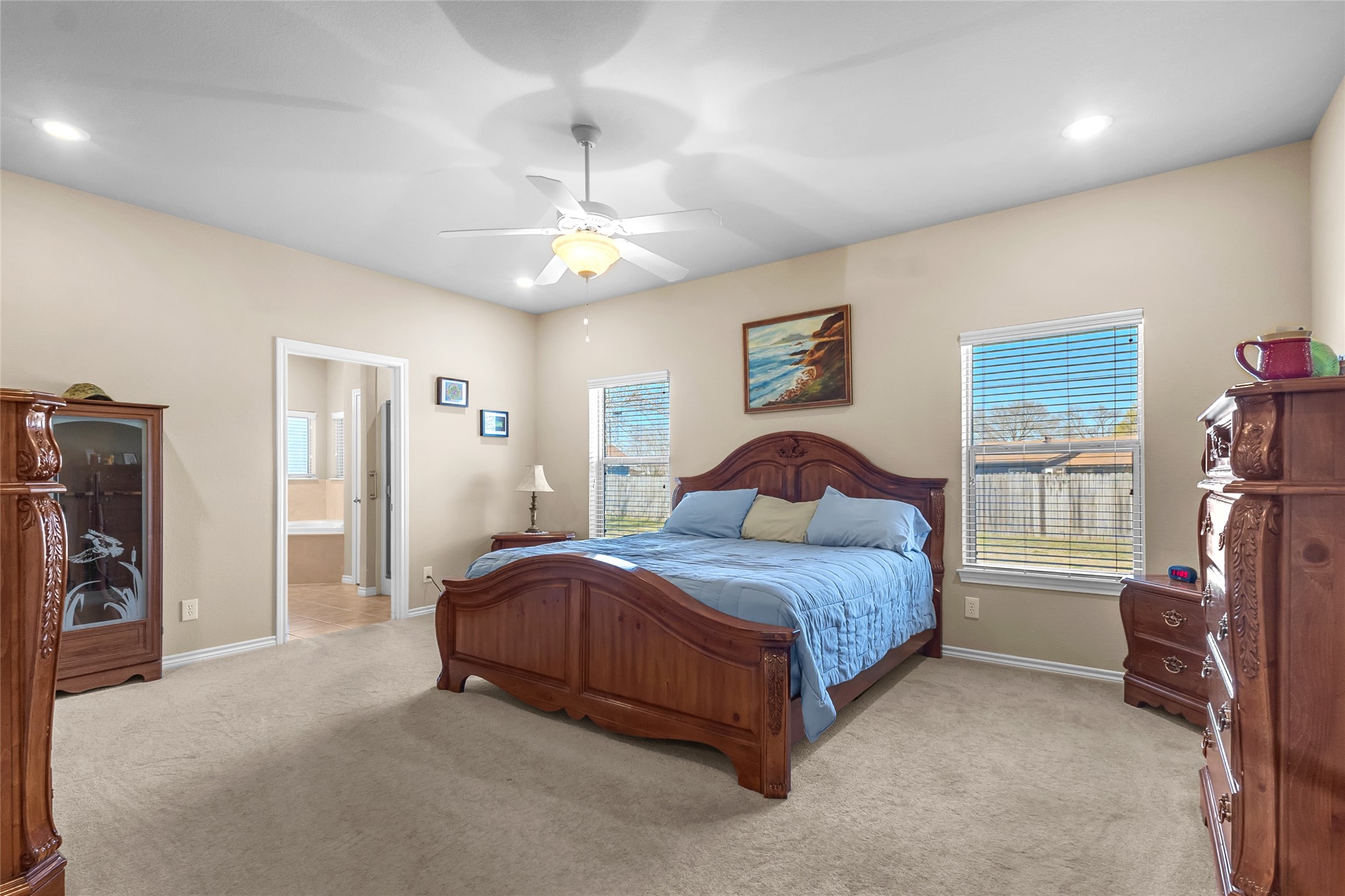300 W Mcafee Street Mabank TX 75147