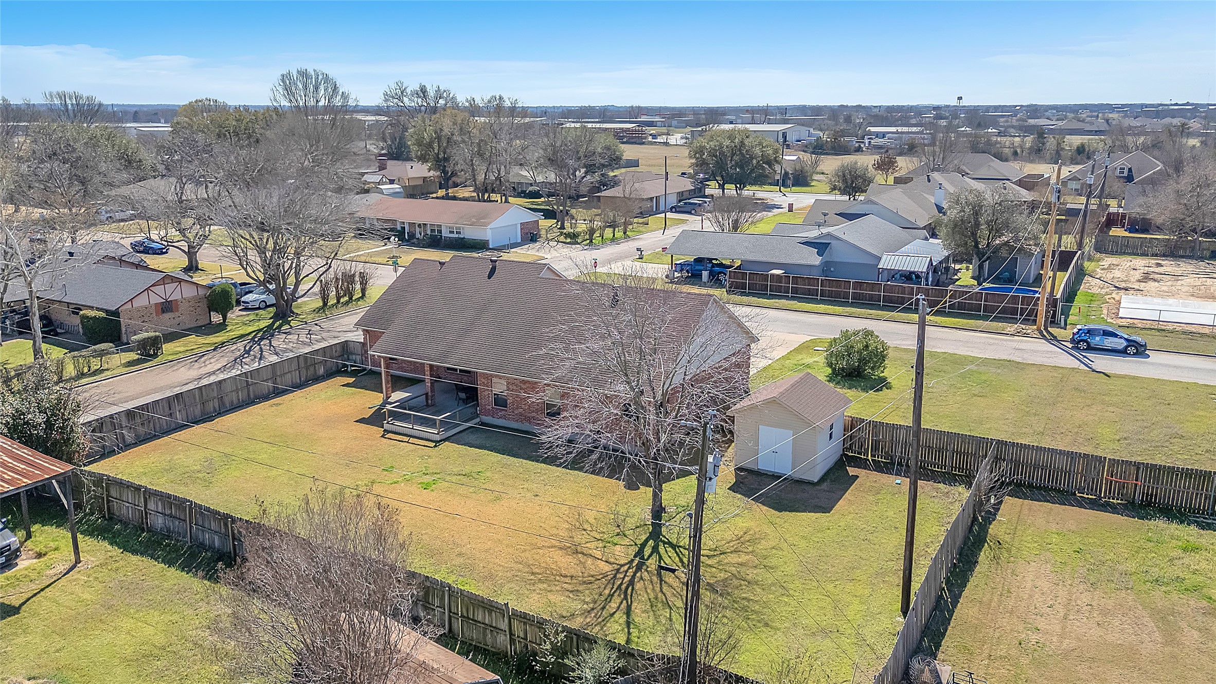 300 W Mcafee Street Mabank TX 75147
