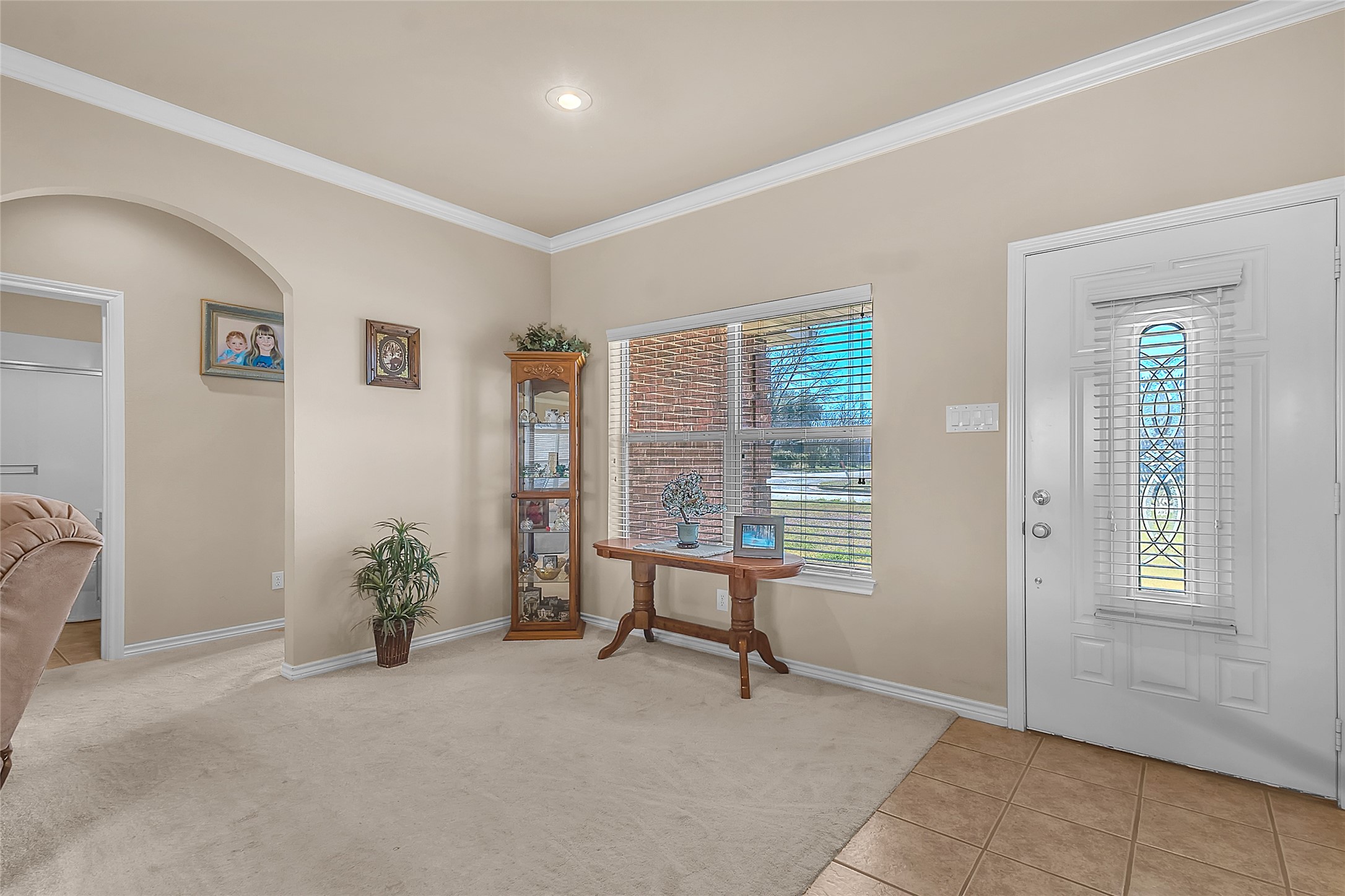 300 W Mcafee Street Mabank TX 75147