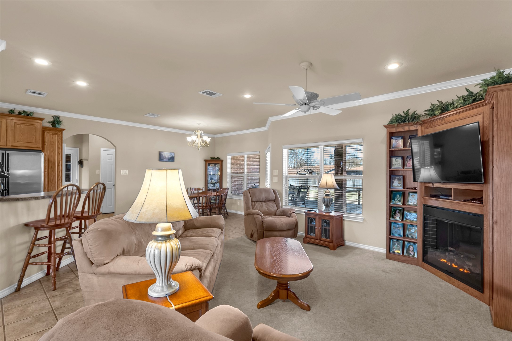 300 W Mcafee Street Mabank TX 75147