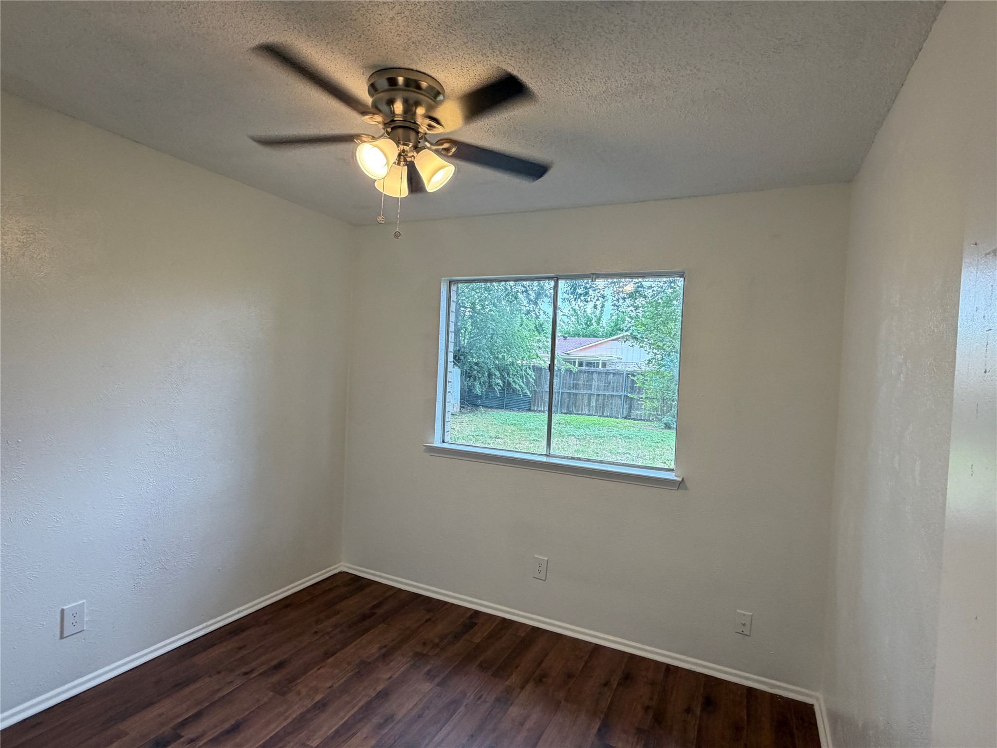 3325 Lariat Lane Garland TX 75042