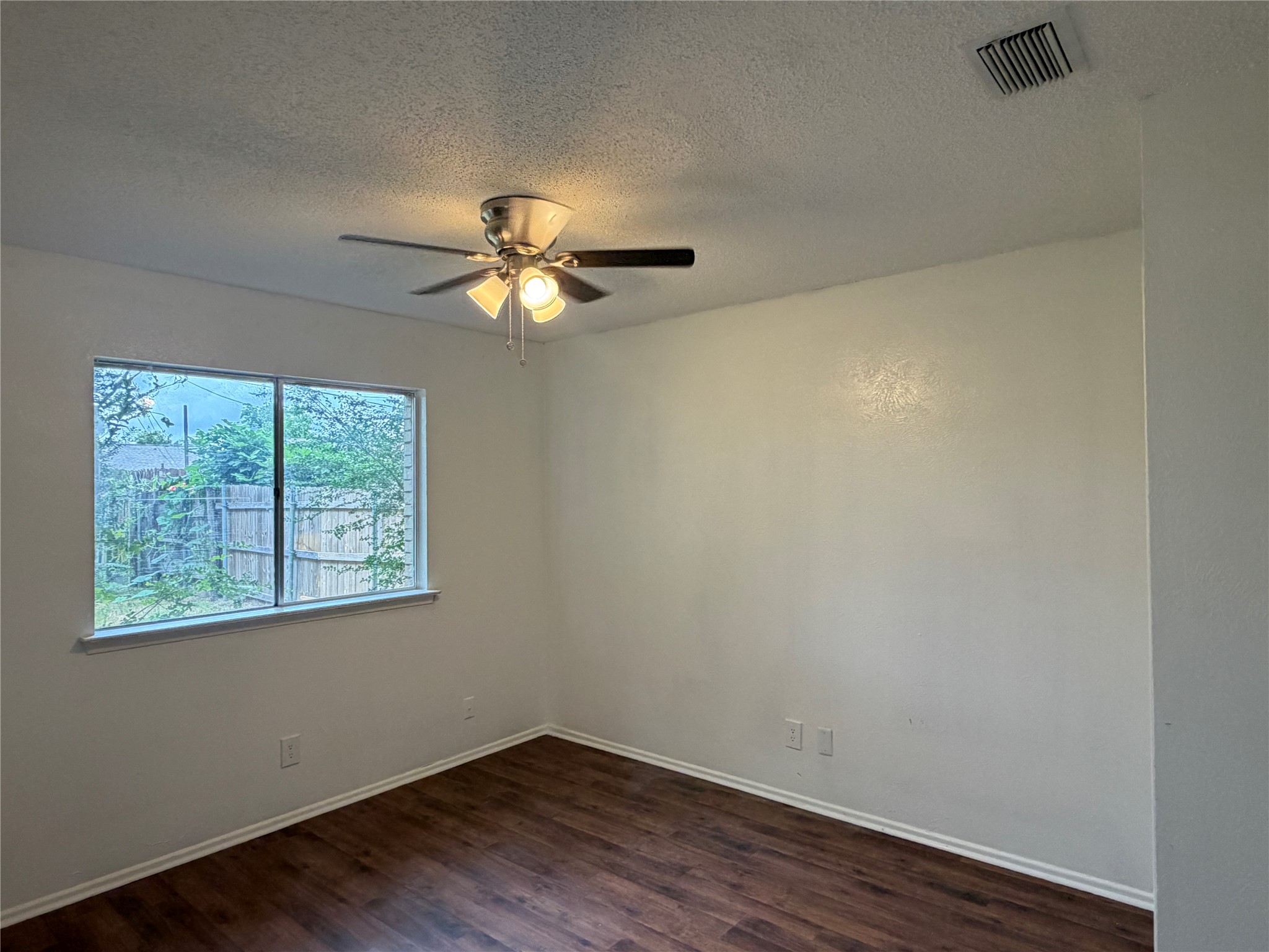 3325 Lariat Lane Garland TX 75042