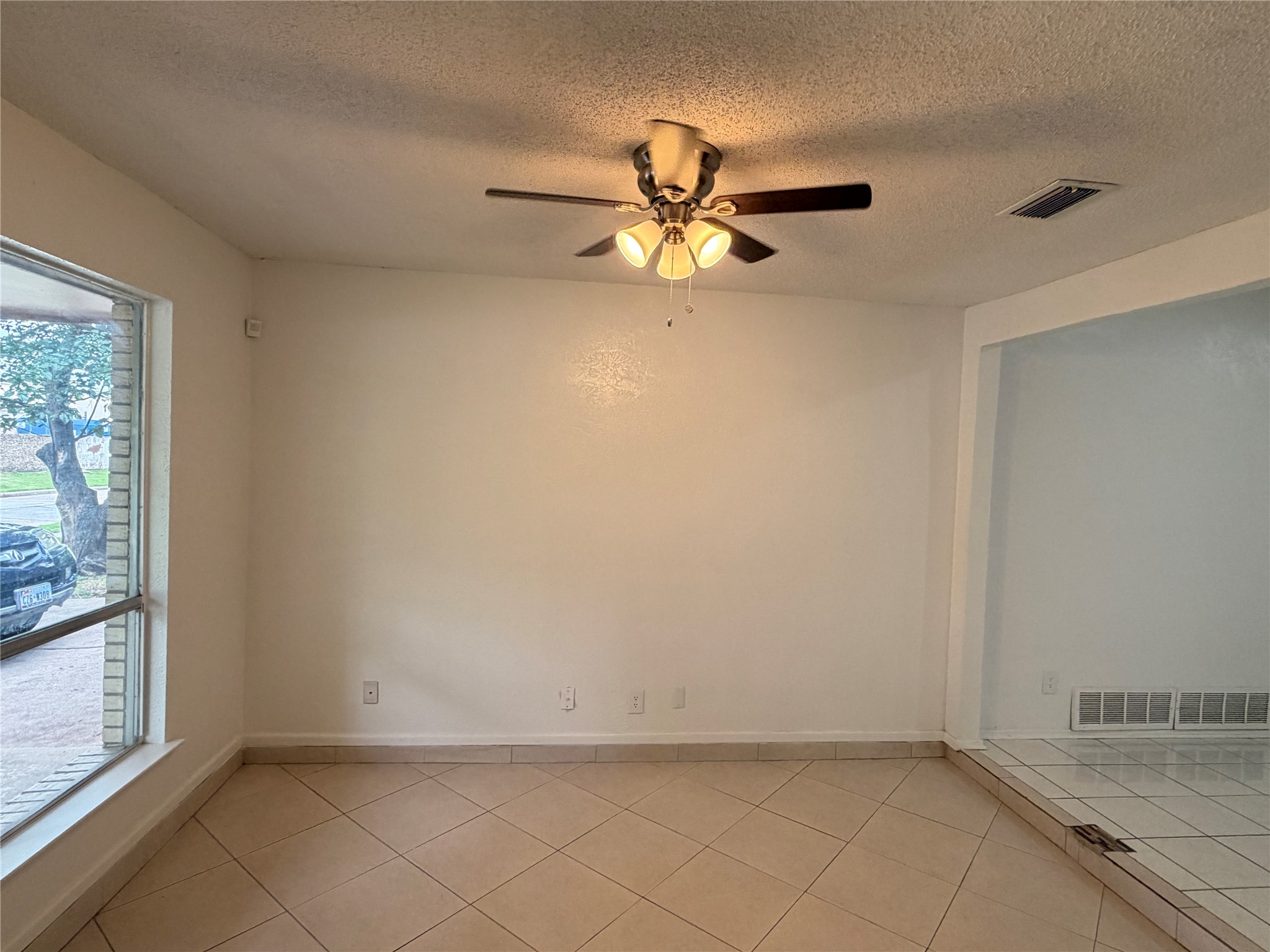 3325 Lariat Lane Garland TX 75042