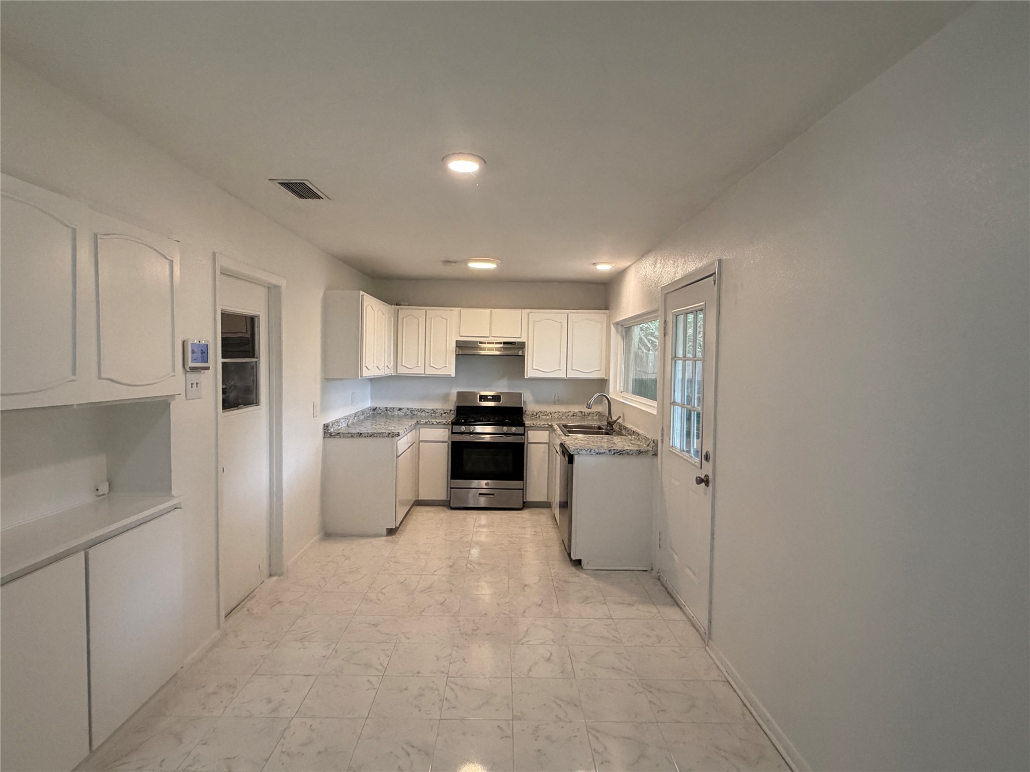 3325 Lariat Lane Garland TX 75042