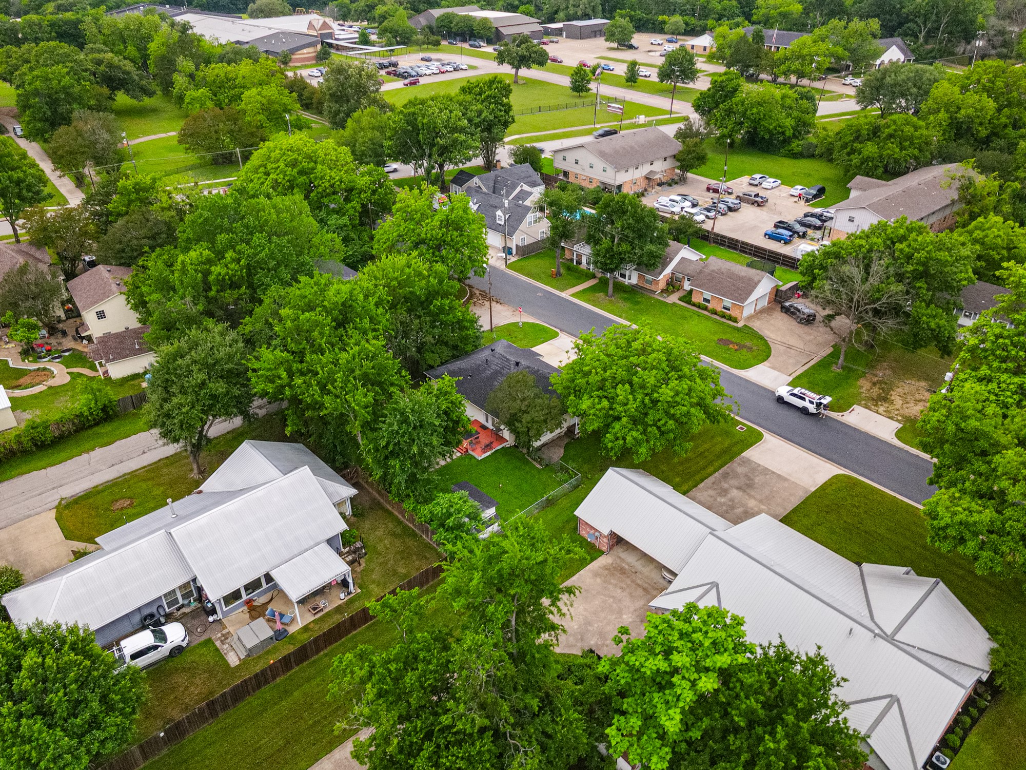 407 W 4th Street Kaufman TX 75142