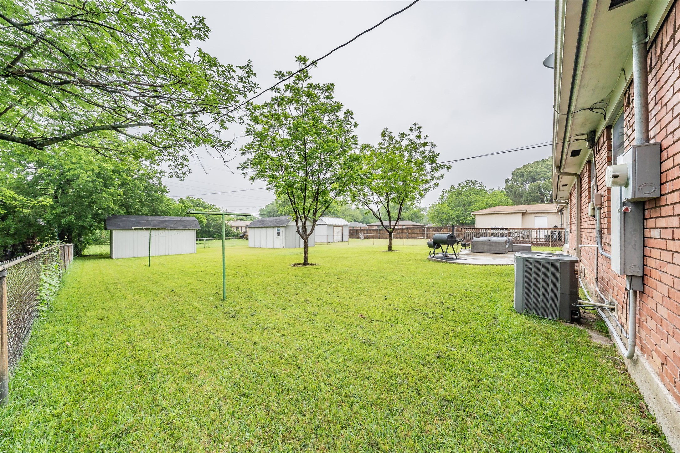 1009 Zelda Hurst TX 76053