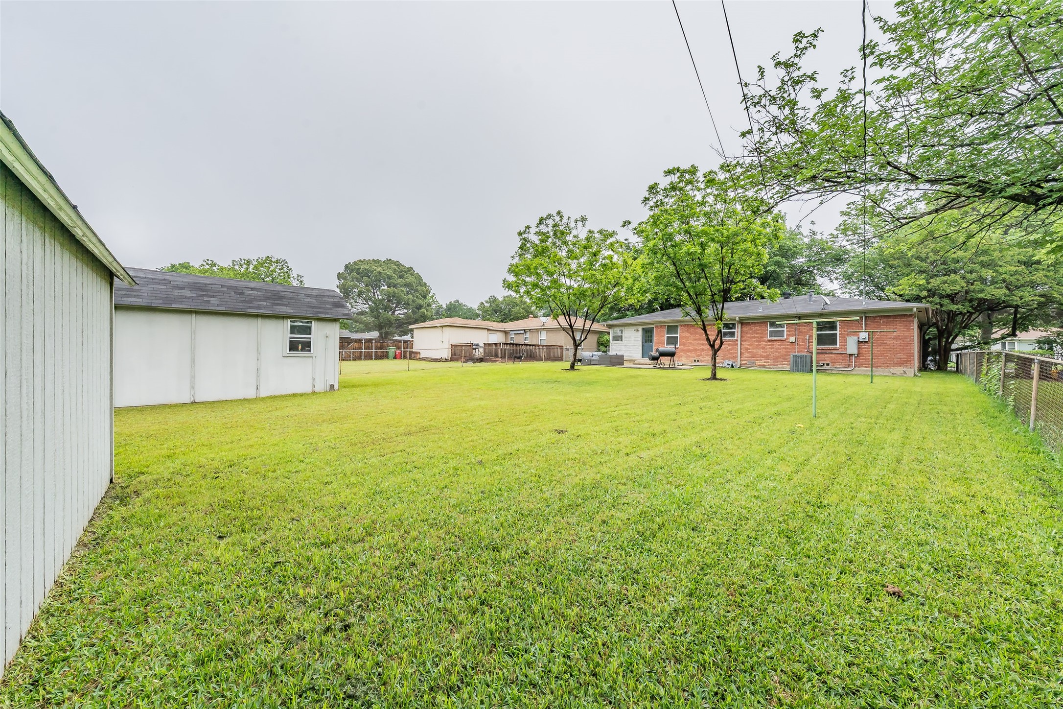 1009 Zelda Hurst TX 76053