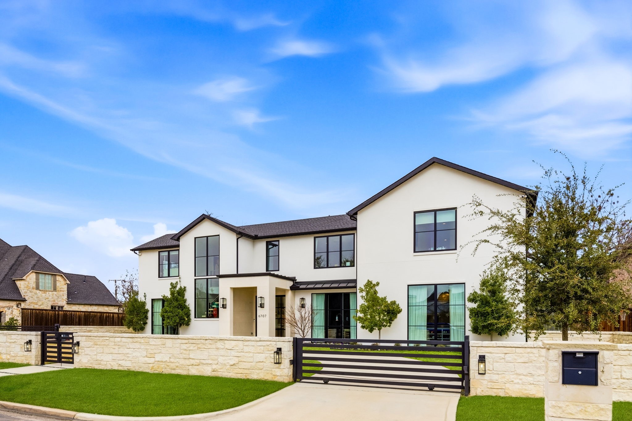 6707 Pemberton Drive Dallas TX 75230
