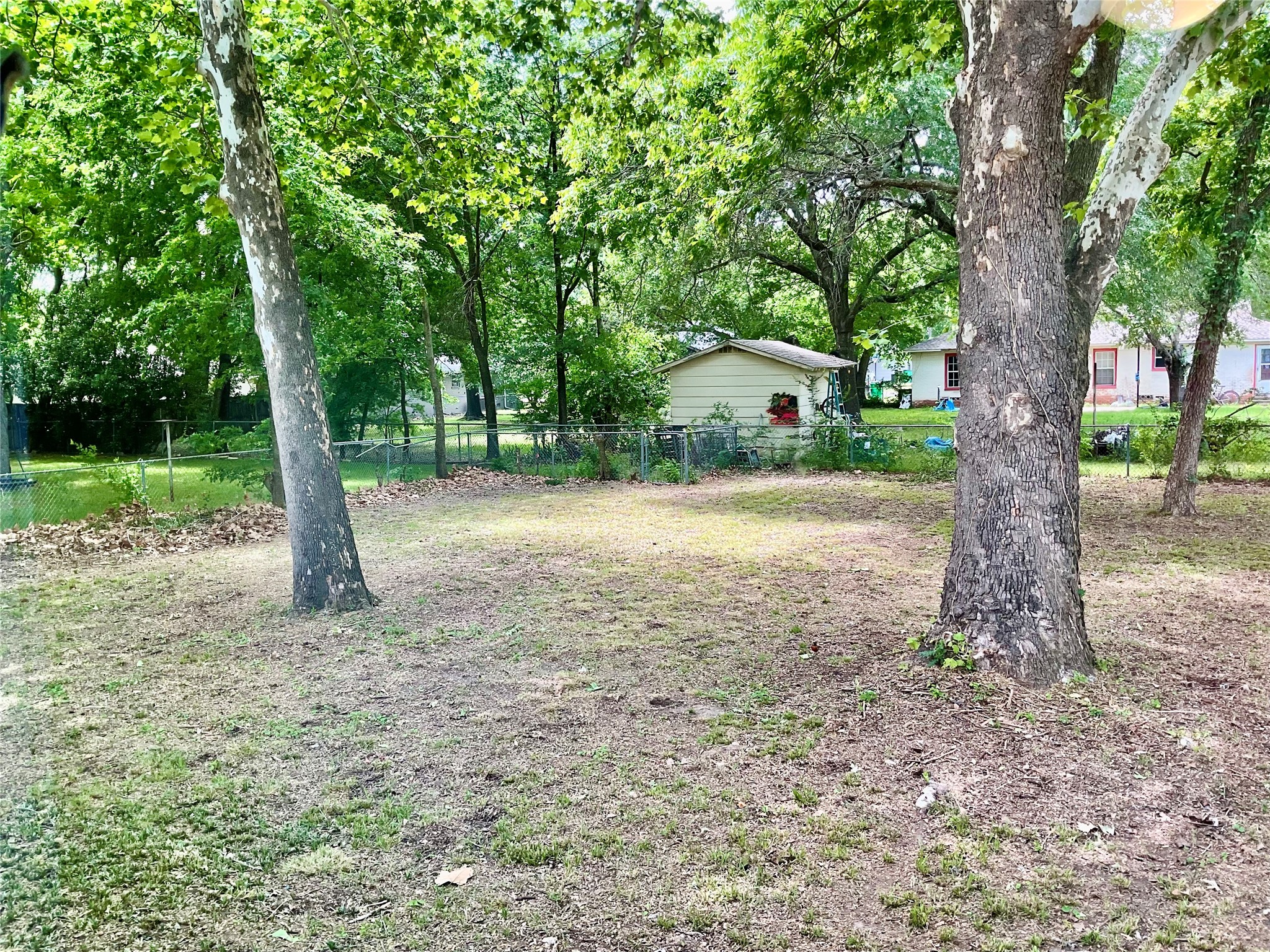 1109 N Howeth Street Gainesville TX 76240