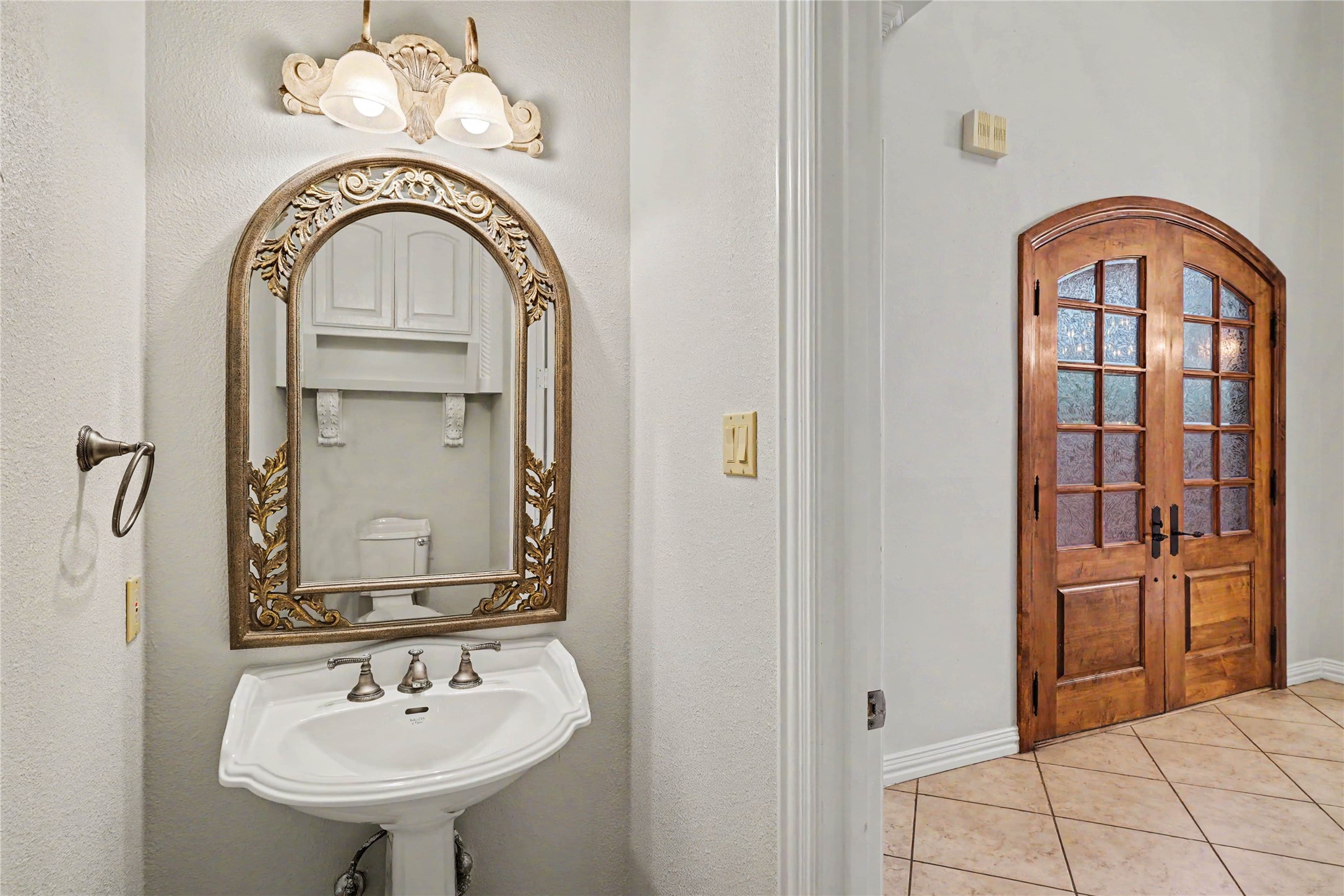 4201 Bluff View Drive Granbury TX 76048