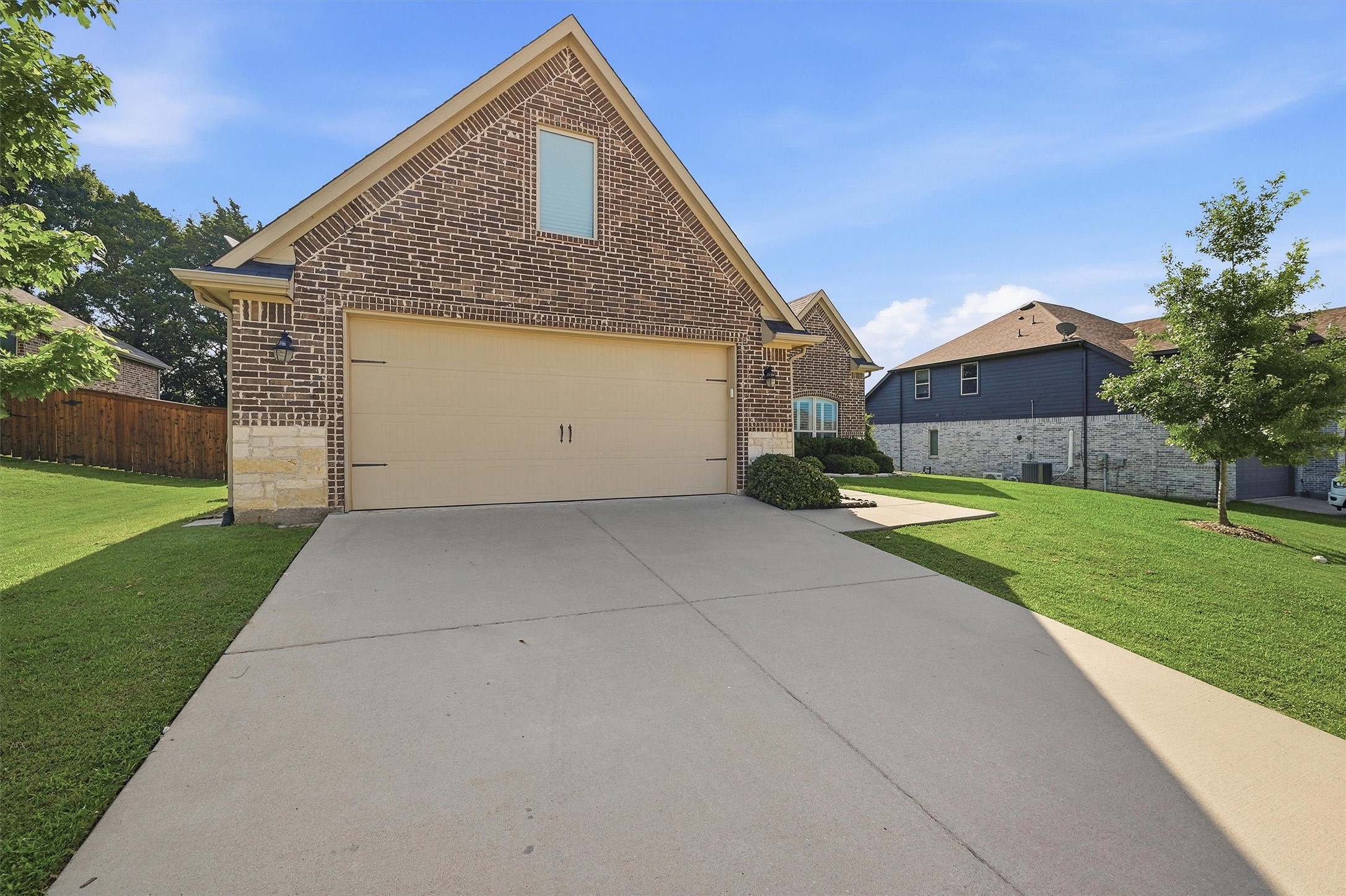 3832 Fawn Meadow Trail Denison TX 75020