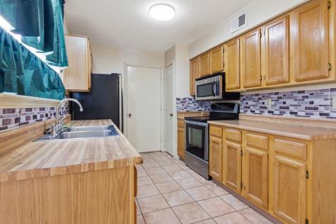 4645 Waterway Drive N Fort Worth TX 76137