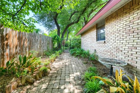 10615 Swallow Lane Dallas TX 75218