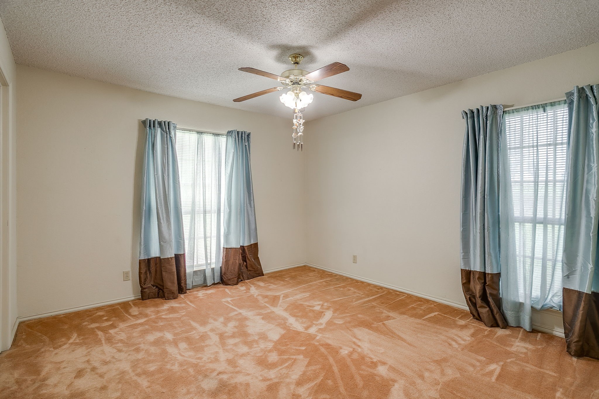 1288 Fm 67 Covington TX 76636