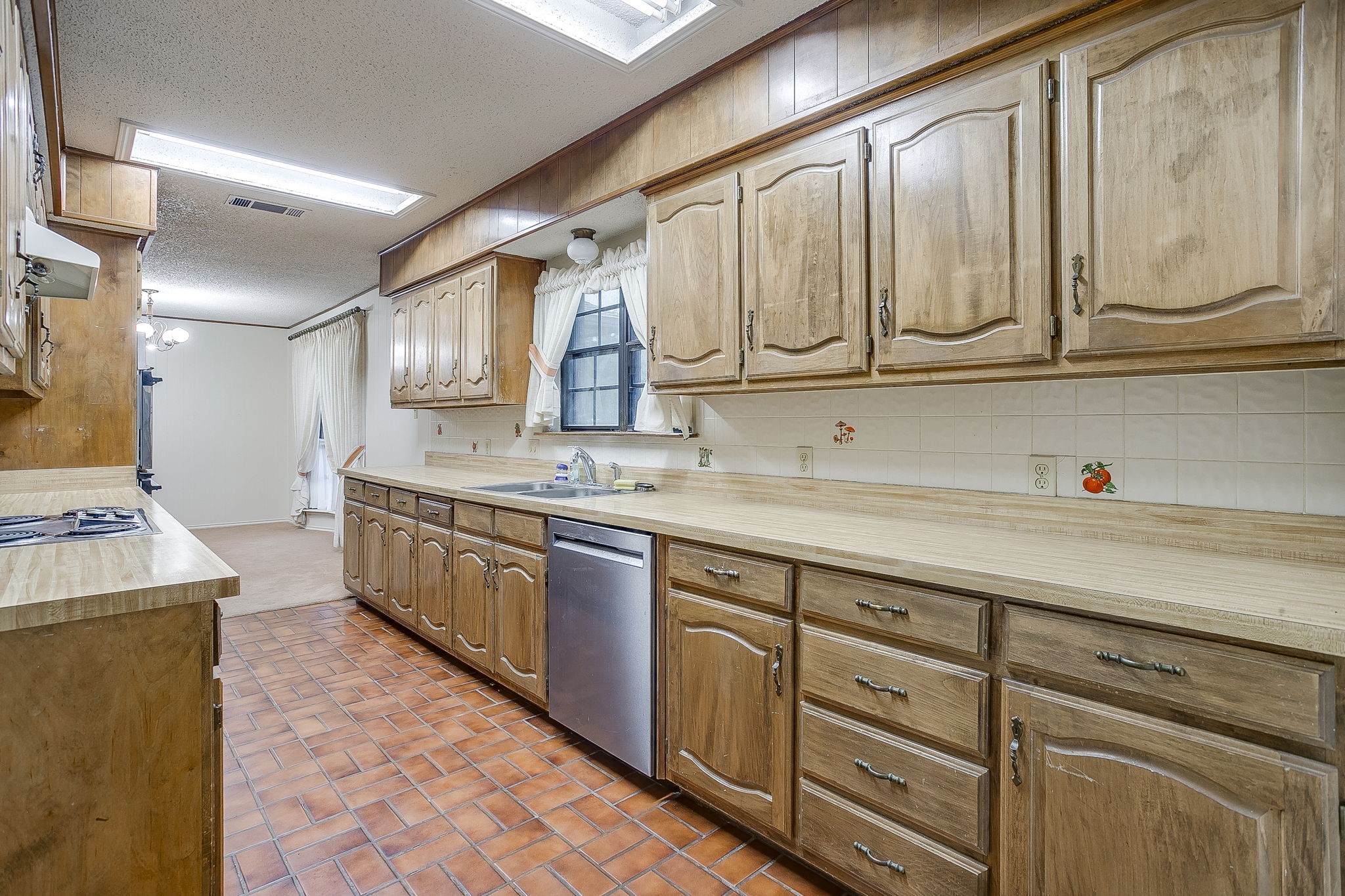 1288 Fm 67 Covington TX 76636