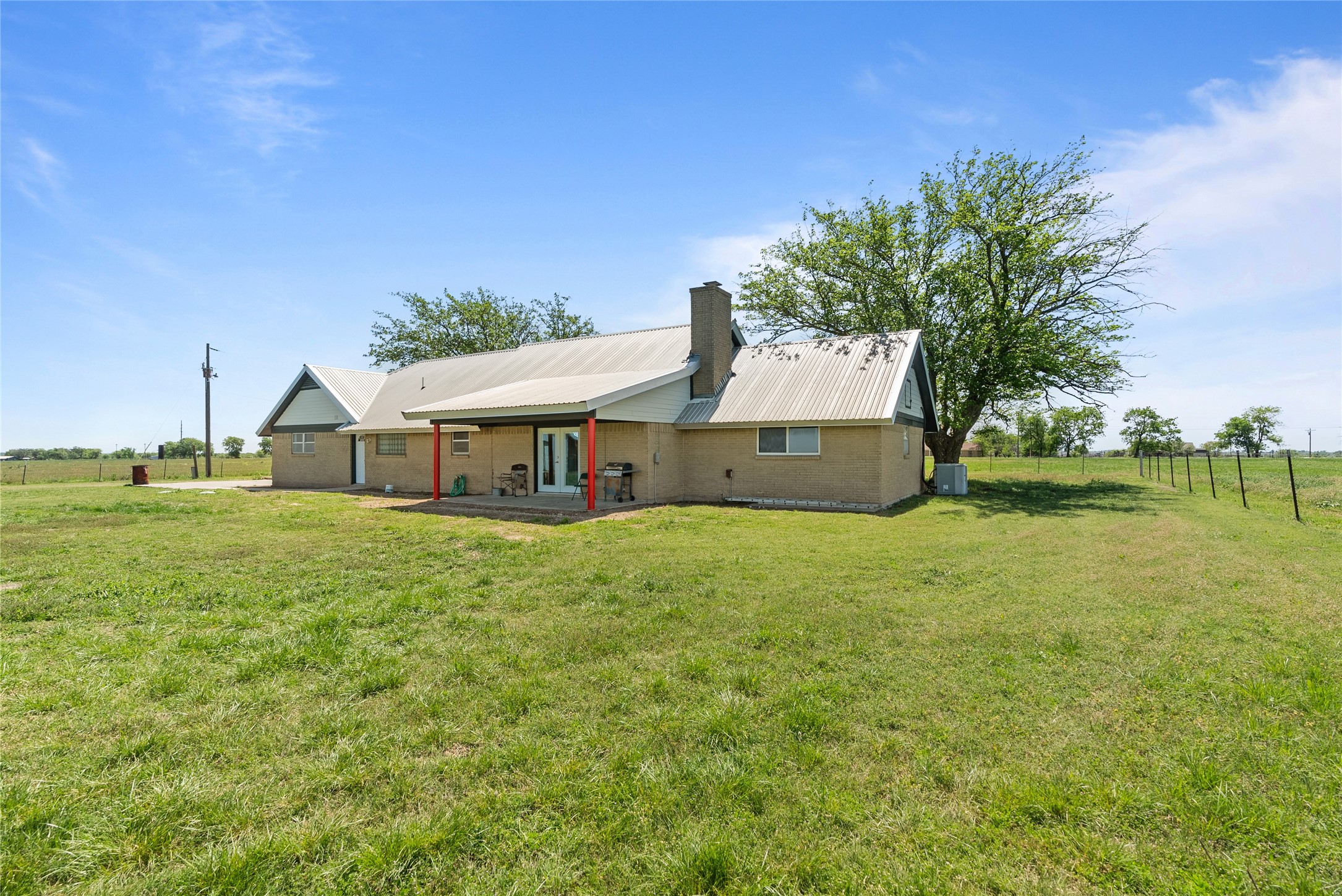 9518 County Road 913 Godley TX 76044